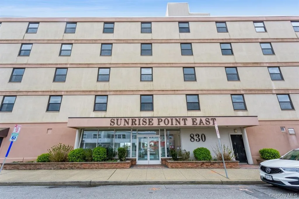 830 Shore Road, Long Beach, NY, 3 Rooms Rooms,1 BathroomBathrooms,Residential Lease,For Rent,Shore,0,1041967 830 Shore Road, Long Beach, NY, 3 Rooms Rooms,1 BathroomBathrooms,Residential Lease,For Rent,Shore,0,1041967