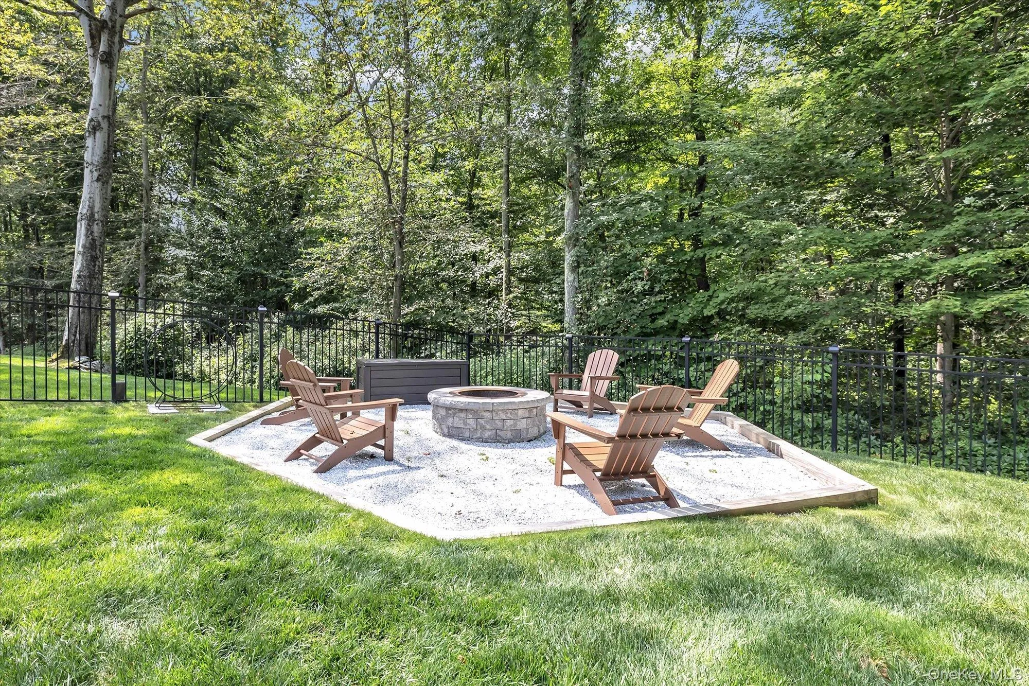 115 Fairway Drive, Stamford, CT, 4 Bedrooms Bedrooms, 10 Rooms Rooms,2 BathroomsBathrooms,Residential,For Rent,Fairway,0,1041968 115 Fairway Drive, Stamford, CT, 4 Bedrooms Bedrooms, 10 Rooms Rooms,2 BathroomsBathrooms,Residential,For Rent,Fairway,0,1041968