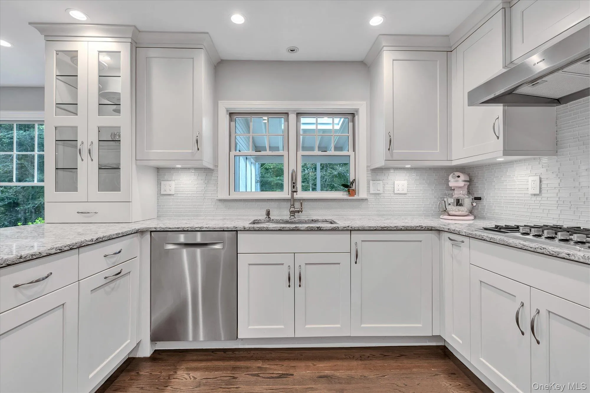 115 Fairway Drive, Stamford, CT, 4 Bedrooms Bedrooms, 10 Rooms Rooms,2 BathroomsBathrooms,Residential,For Rent,Fairway,0,1041968 115 Fairway Drive, Stamford, CT, 4 Bedrooms Bedrooms, 10 Rooms Rooms,2 BathroomsBathrooms,Residential,For Rent,Fairway,0,1041968