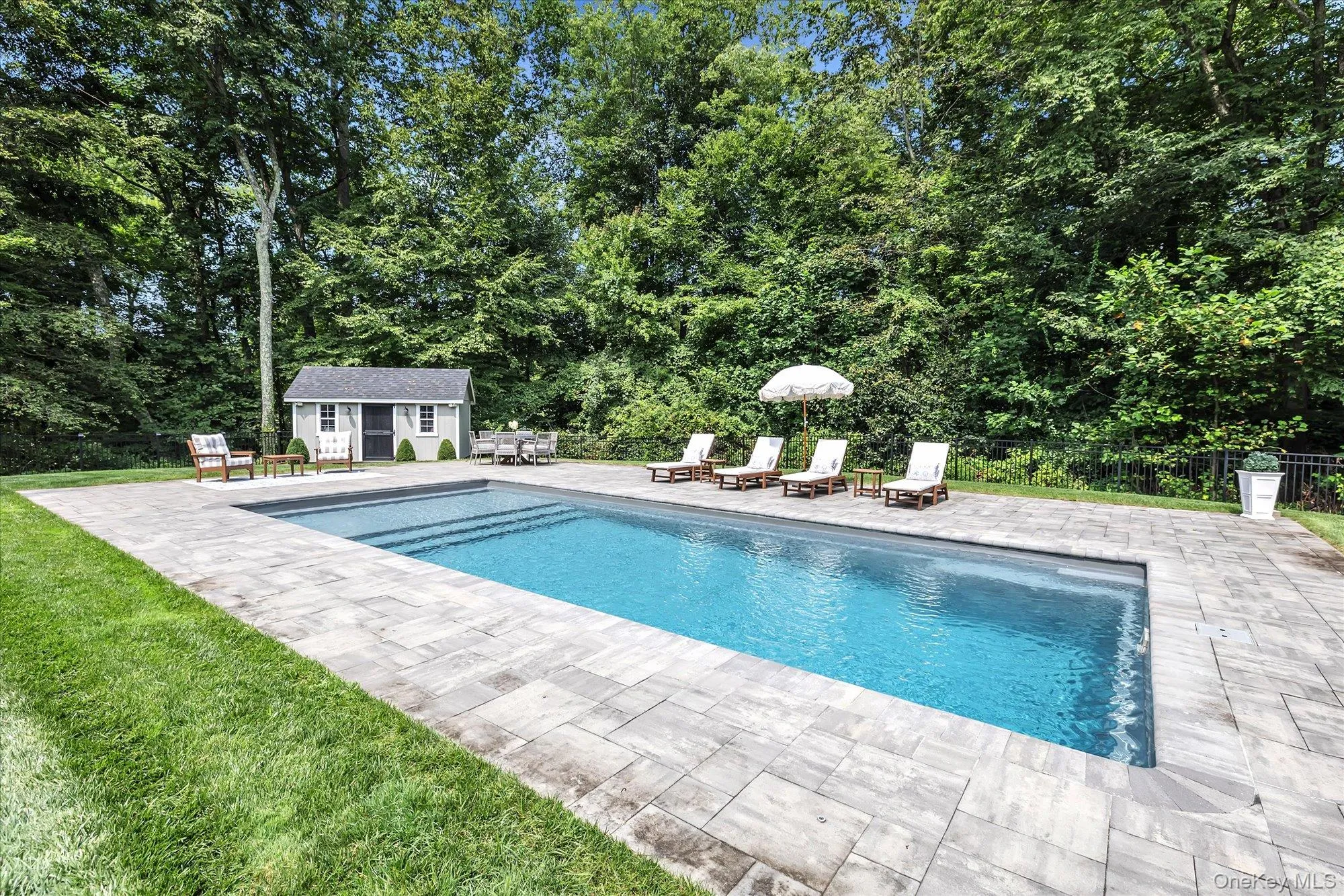 115 Fairway Drive, Stamford, CT, 4 Bedrooms Bedrooms, 10 Rooms Rooms,2 BathroomsBathrooms,Residential,For Rent,Fairway,0,1041968 115 Fairway Drive, Stamford, CT, 4 Bedrooms Bedrooms, 10 Rooms Rooms,2 BathroomsBathrooms,Residential,For Rent,Fairway,0,1041968