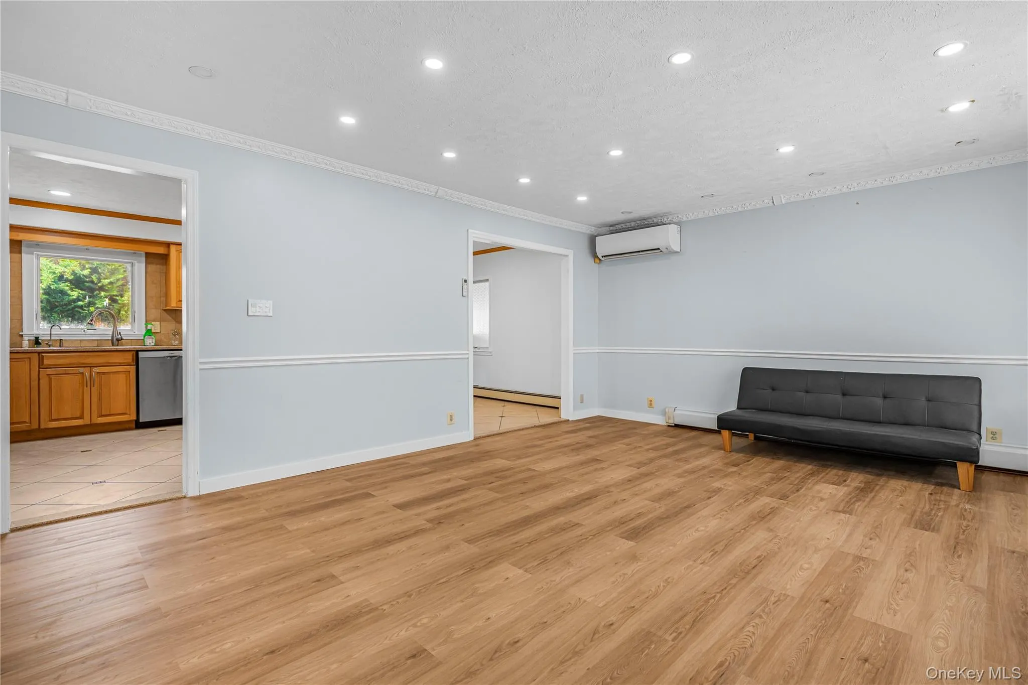 195 Wisconsin Avenue, Oyster Bay, NY, 3 Bedrooms Bedrooms, 7 Rooms Rooms,2 BathroomsBathrooms,Residential,For Rent,Wisconsin,0,1041975 195 Wisconsin Avenue, Oyster Bay, NY, 3 Bedrooms Bedrooms, 7 Rooms Rooms,2 BathroomsBathrooms,Residential,For Rent,Wisconsin,0,1041975