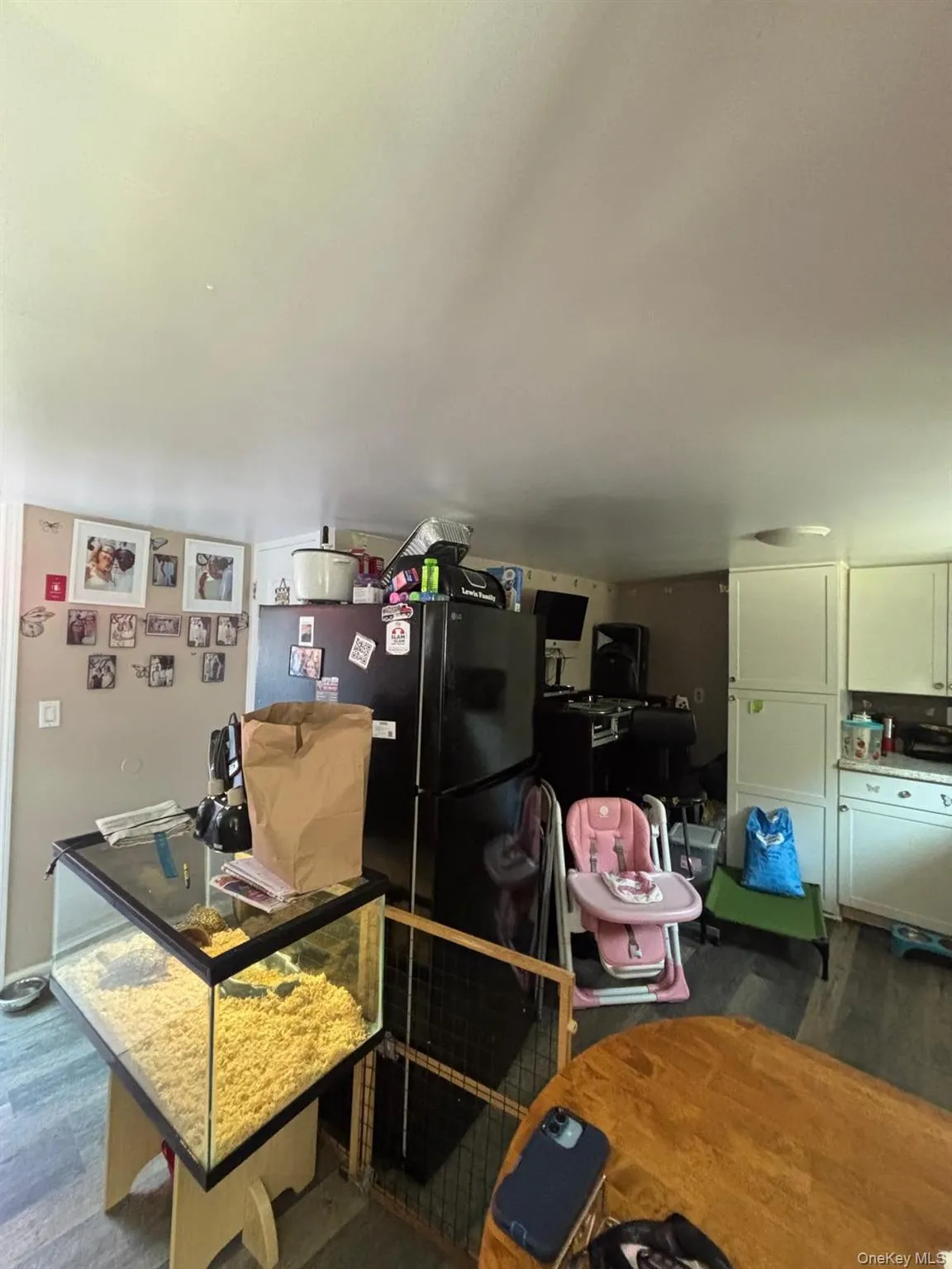 16 Bellport Street, Brookhaven, NY, 2 Bedrooms Bedrooms, 4 Rooms Rooms,1 BathroomBathrooms,Residential Lease,For Rent,Bellport Street,0,1041976 16 Bellport Street, Brookhaven, NY, 2 Bedrooms Bedrooms, 4 Rooms Rooms,1 BathroomBathrooms,Residential Lease,For Rent,Bellport Street,0,1041976