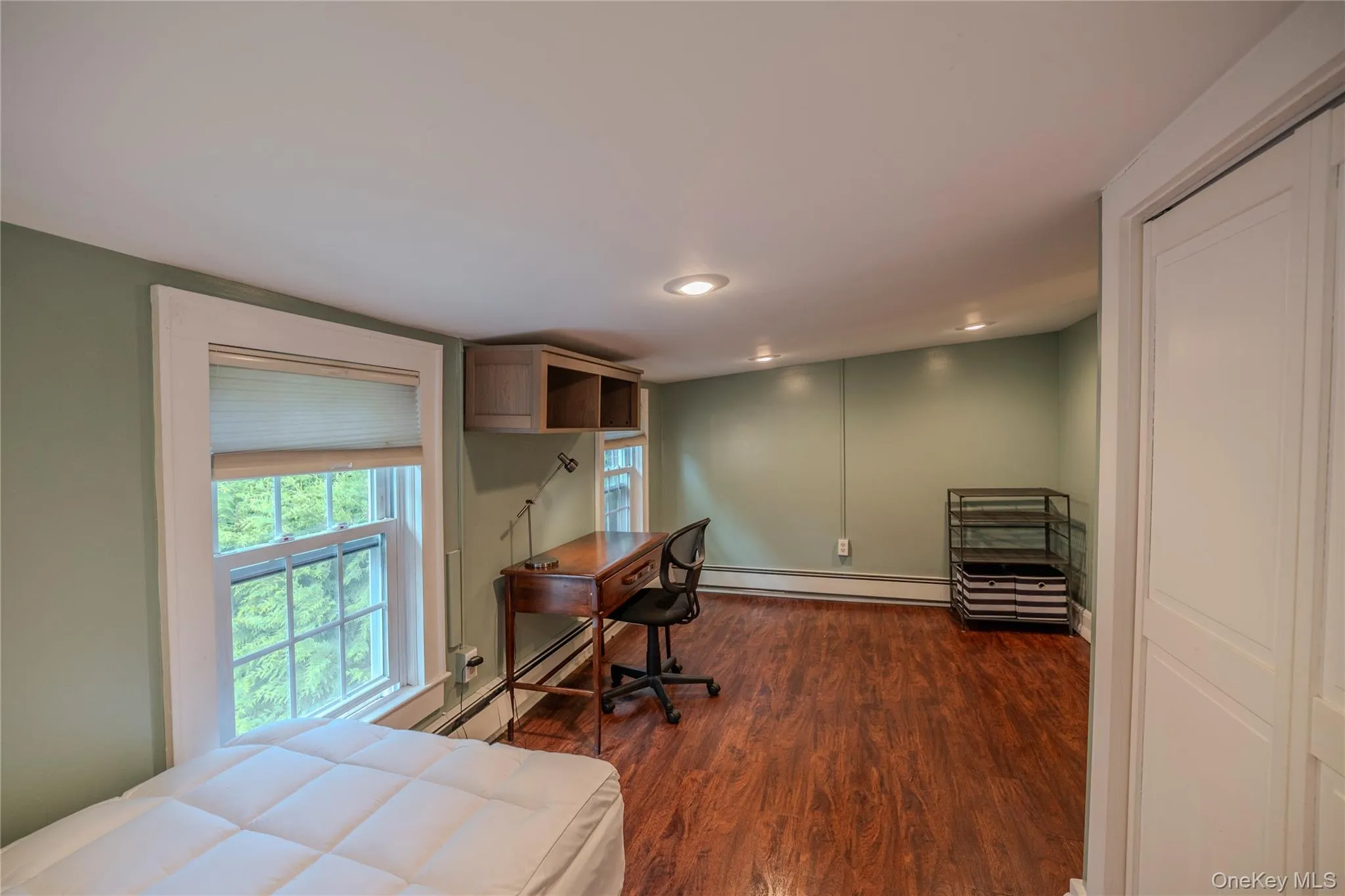 13 Kemble Avenue, Philipstown, NY, 2 Bedrooms Bedrooms, 5 Rooms Rooms,1 BathroomBathrooms,Residential,For Rent,Kemble,0,1041977 13 Kemble Avenue, Philipstown, NY, 2 Bedrooms Bedrooms, 5 Rooms Rooms,1 BathroomBathrooms,Residential,For Rent,Kemble,0,1041977
