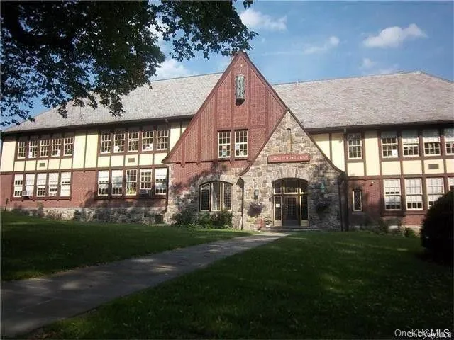 Pocantico Hills School... Pocantico Hills School...
