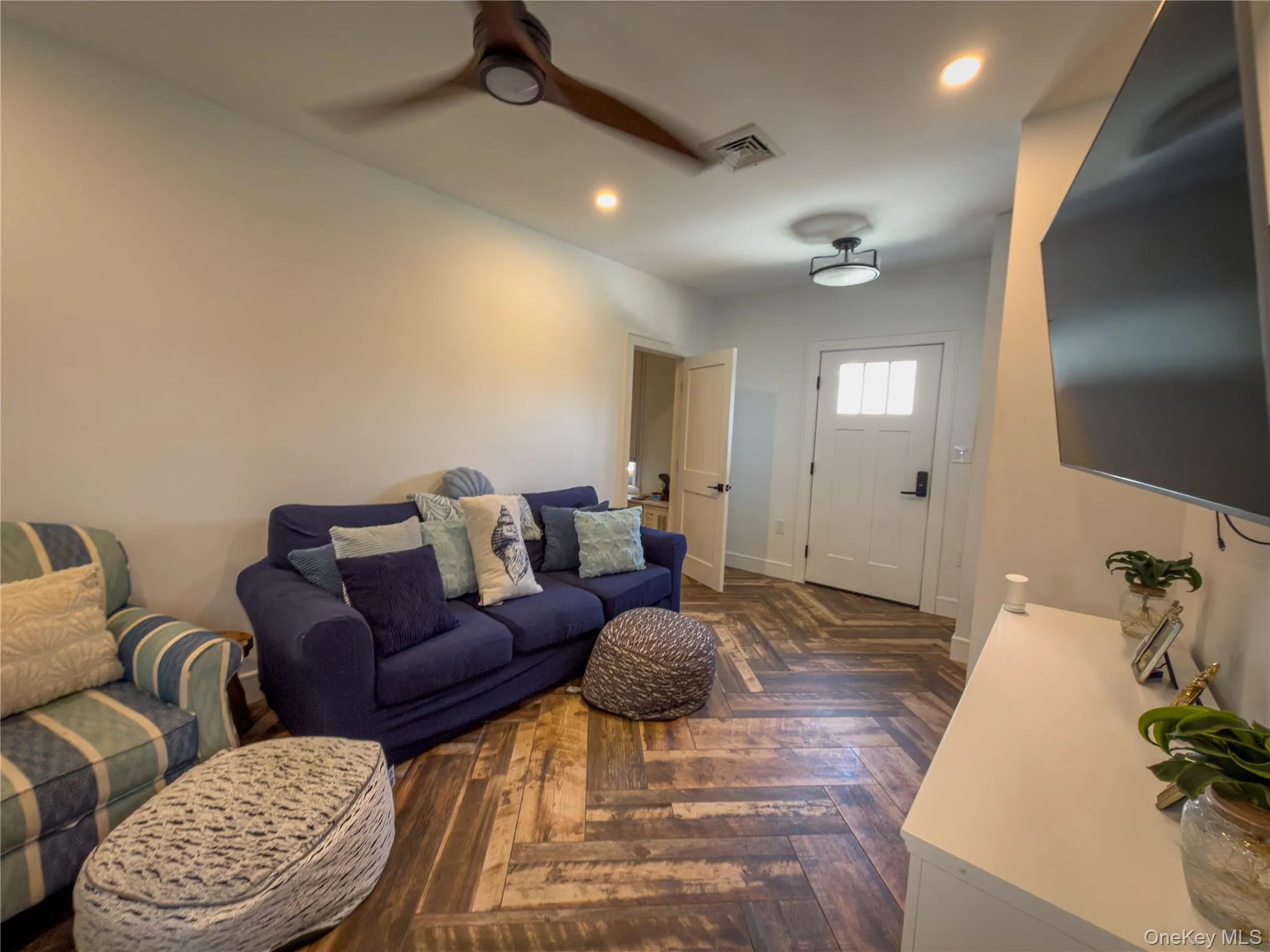 723 Olive Street, Long Beach, NY, 4 Bedrooms Bedrooms, 8 Rooms Rooms,2 BathroomsBathrooms,Residential,For Rent,Olive,0,1041983 723 Olive Street, Long Beach, NY, 4 Bedrooms Bedrooms, 8 Rooms Rooms,2 BathroomsBathrooms,Residential,For Rent,Olive,0,1041983