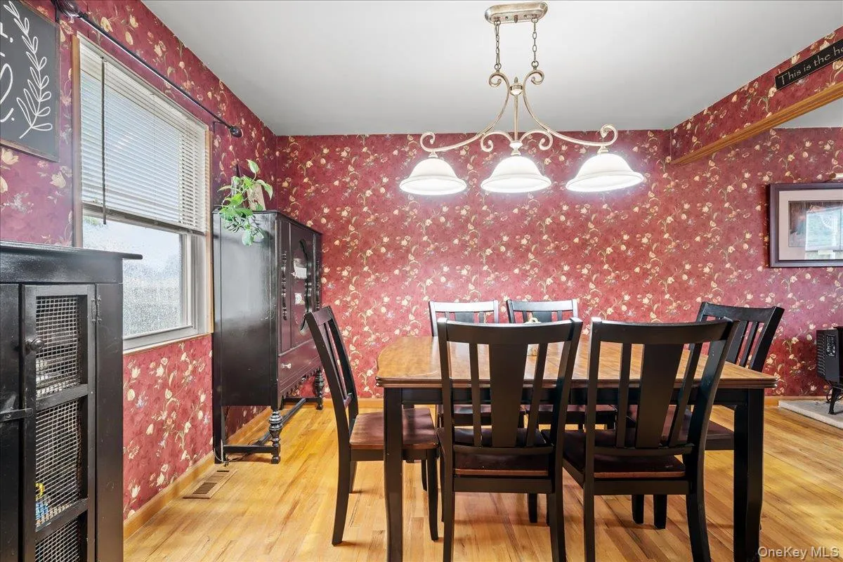 7 Laura Road, Monroe, NY, 4 Bedrooms Bedrooms, 10 Rooms Rooms,2 BathroomsBathrooms,Residential,For Rent,Laura,0,1041995 7 Laura Road, Monroe, NY, 4 Bedrooms Bedrooms, 10 Rooms Rooms,2 BathroomsBathrooms,Residential,For Rent,Laura,0,1041995
