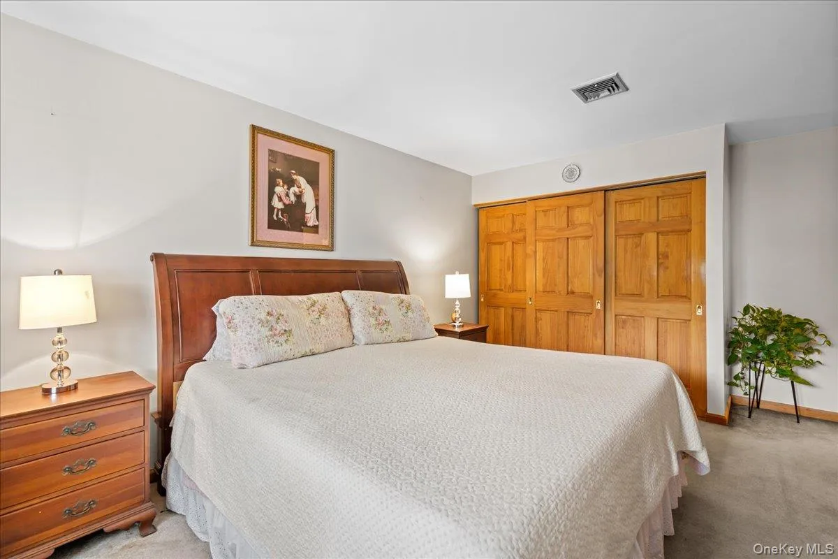 7 Laura Road, Monroe, NY, 4 Bedrooms Bedrooms, 10 Rooms Rooms,2 BathroomsBathrooms,Residential,For Rent,Laura,0,1041995 7 Laura Road, Monroe, NY, 4 Bedrooms Bedrooms, 10 Rooms Rooms,2 BathroomsBathrooms,Residential,For Rent,Laura,0,1041995