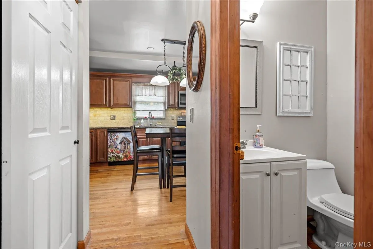 7 Laura Road, Monroe, NY, 4 Bedrooms Bedrooms, 10 Rooms Rooms,2 BathroomsBathrooms,Residential,For Rent,Laura,0,1041995 7 Laura Road, Monroe, NY, 4 Bedrooms Bedrooms, 10 Rooms Rooms,2 BathroomsBathrooms,Residential,For Rent,Laura,0,1041995