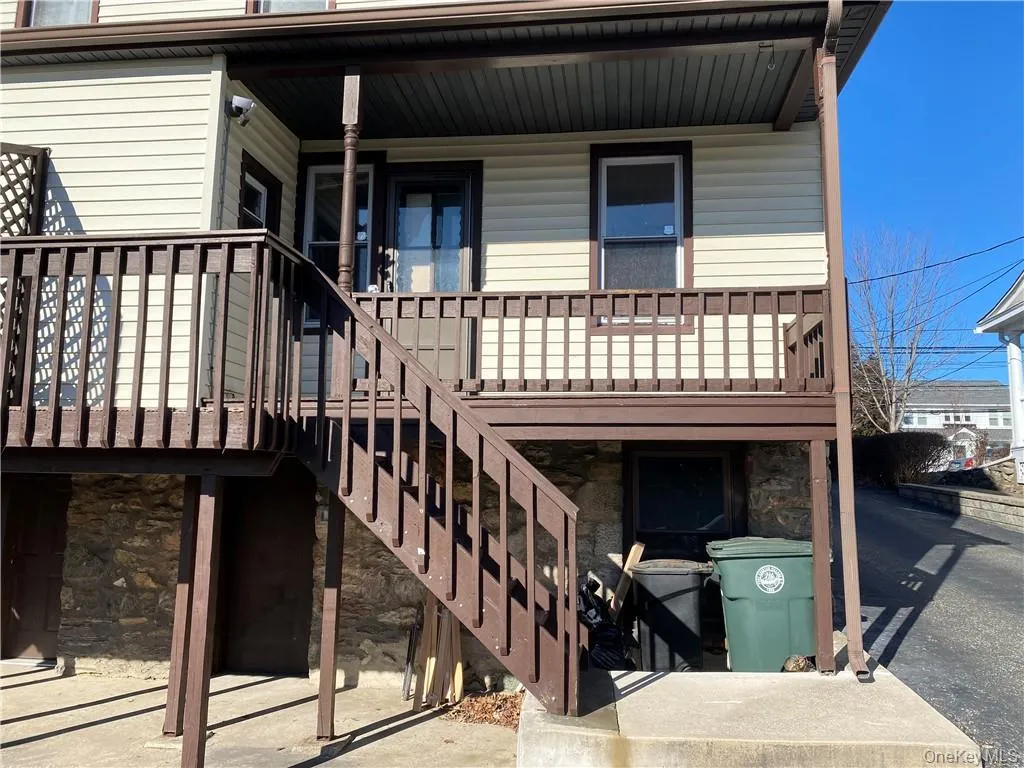 454 Westchester Ave Port Chester NY 10573 - Back Deck 454 Westchester Ave Port Chester NY 10573 - Back Deck