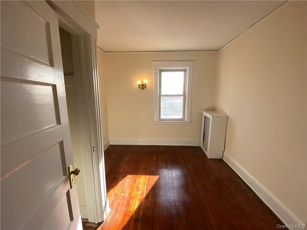 454 Westchester Ave Port Chester NY 10573 - Bedroom #3 454 Westchester Ave Port Chester NY 10573 - Bedroom #3