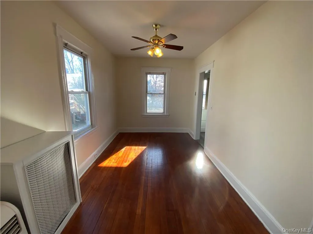 454 Westchester Ave Port Chester NY 10573 - Dining Room 454 Westchester Ave Port Chester NY 10573 - Dining Room