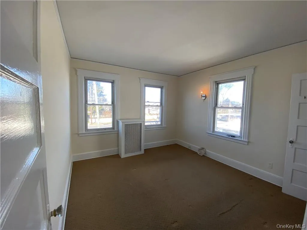 454 Westchester Ave Port Chester NY 10573 - Master Bedroom 454 Westchester Ave Port Chester NY 10573 - Master Bedroom