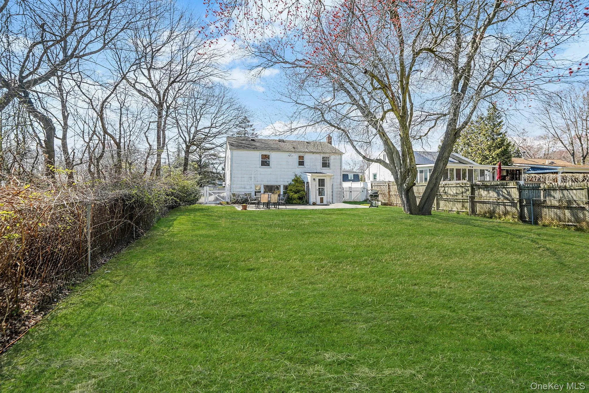 35 Thorburn Avenue, Brookhaven, NY, 2 Bedrooms Bedrooms, 5 Rooms Rooms,1 BathroomBathrooms,Residential,For Rent,Thorburn,0,1042002 35 Thorburn Avenue, Brookhaven, NY, 2 Bedrooms Bedrooms, 5 Rooms Rooms,1 BathroomBathrooms,Residential,For Rent,Thorburn,0,1042002