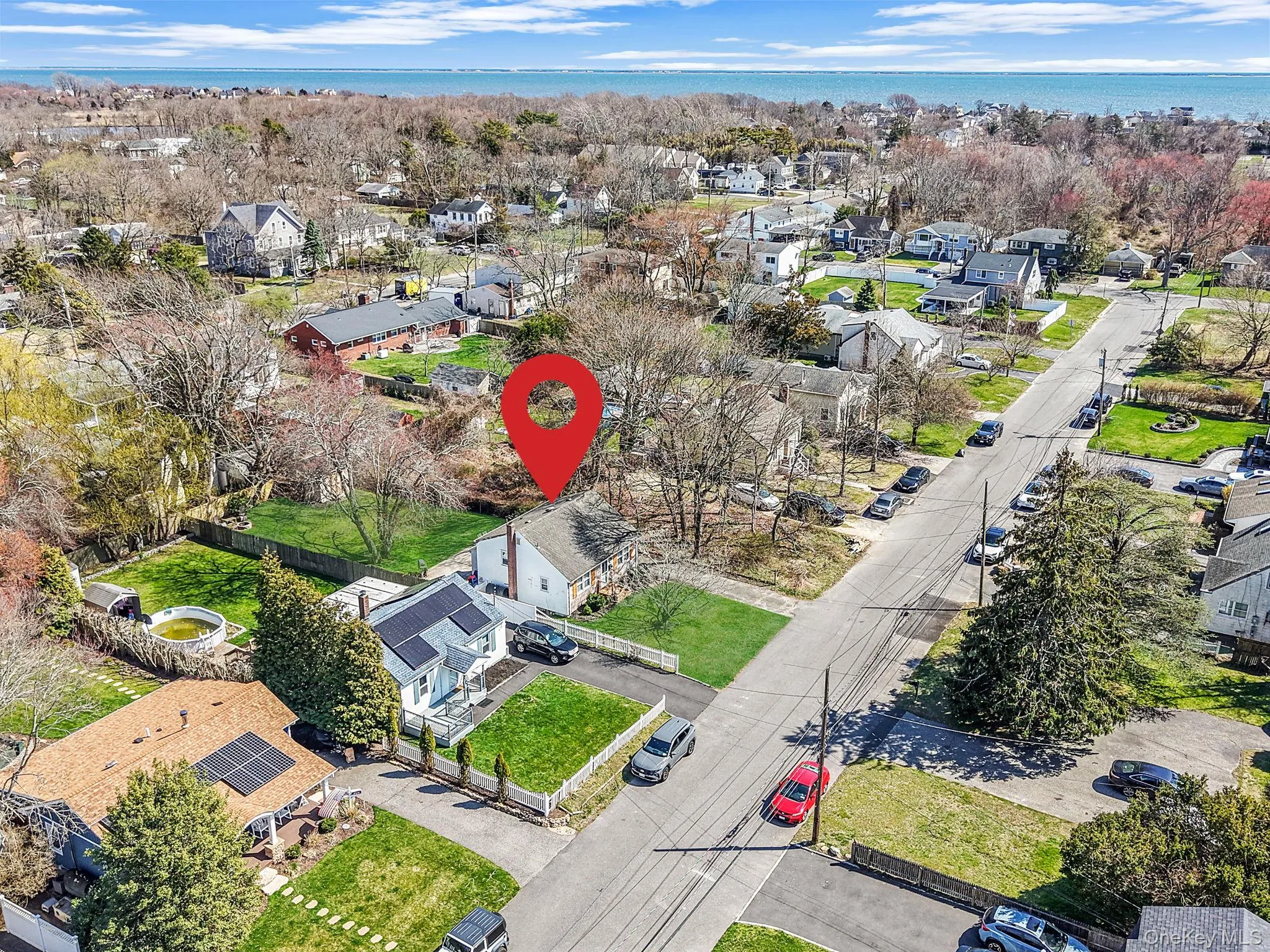 35 Thorburn Avenue, Brookhaven, NY, 2 Bedrooms Bedrooms, 5 Rooms Rooms,1 BathroomBathrooms,Residential,For Rent,Thorburn,0,1042002 35 Thorburn Avenue, Brookhaven, NY, 2 Bedrooms Bedrooms, 5 Rooms Rooms,1 BathroomBathrooms,Residential,For Rent,Thorburn,0,1042002