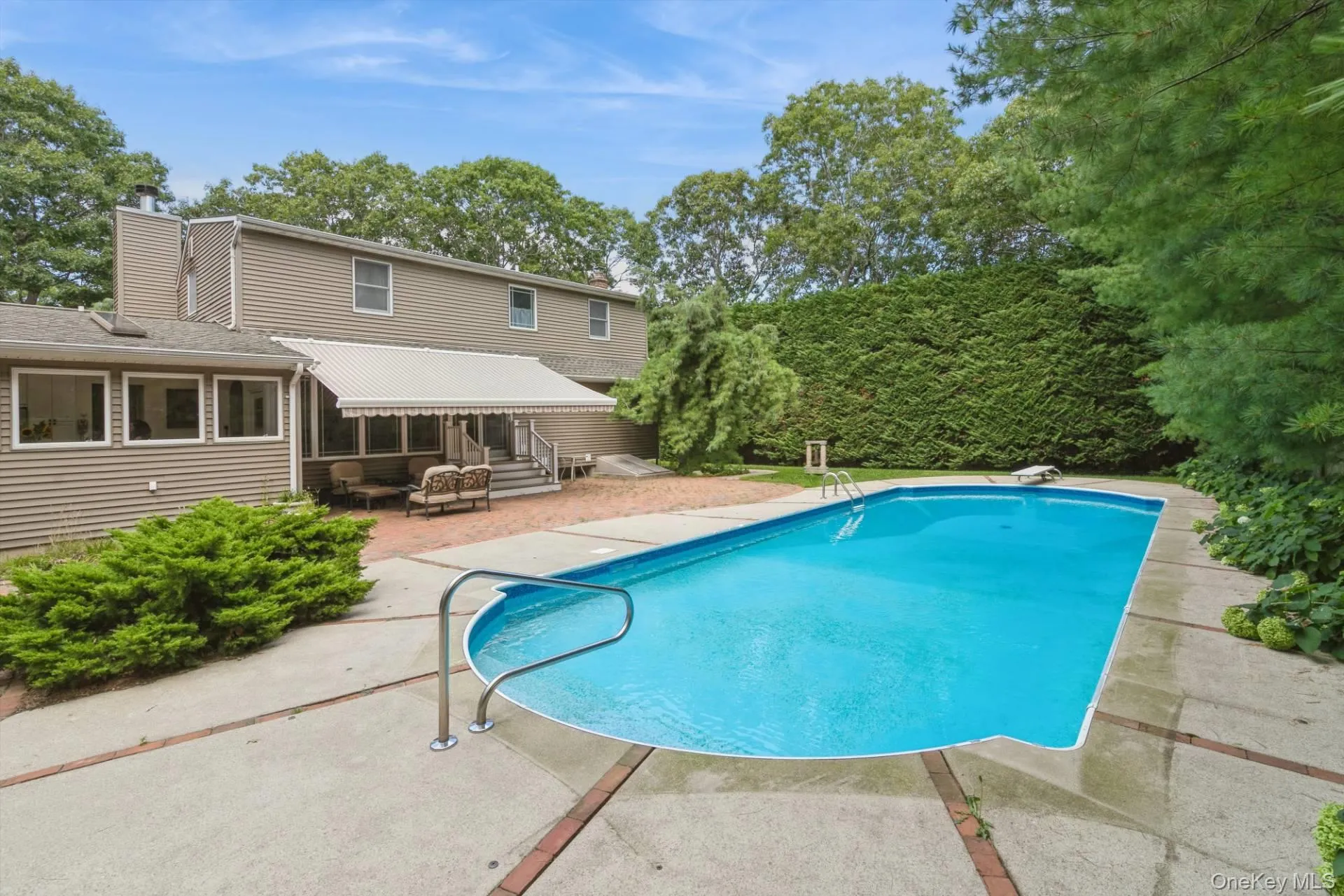 10 West Landing Road, Southampton, New York 11946