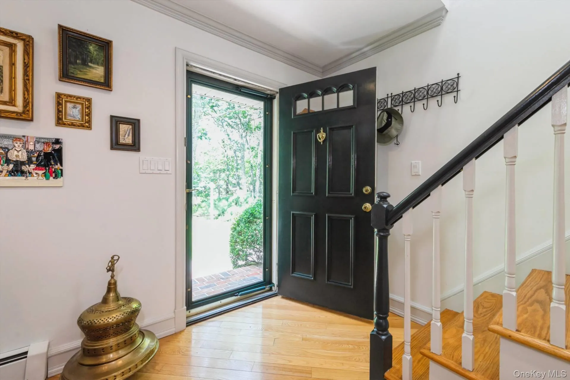 10 West Landing Road, Southampton, New York 11946