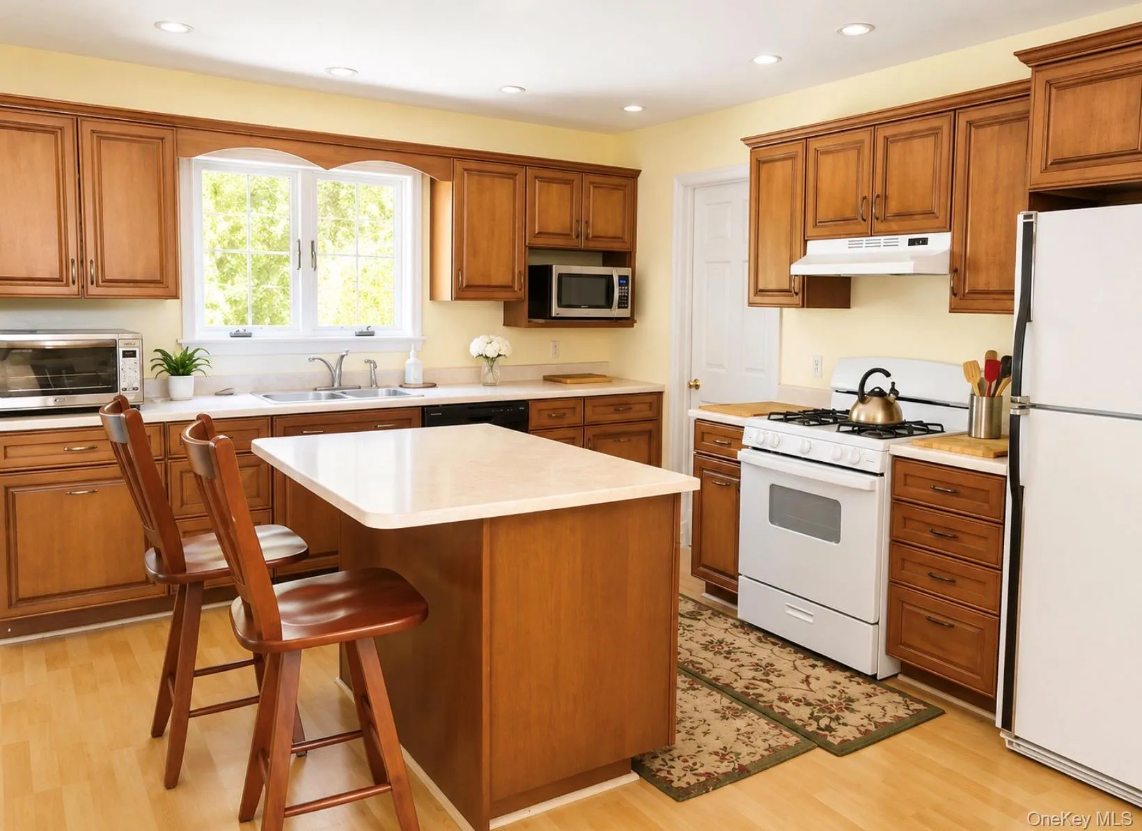 449 White Schoolhouse Road, Rhinebeck, NY, 3 Bedrooms Bedrooms, 6 Rooms Rooms,1 BathroomBathrooms,Residential Lease,For Rent,White Schoolhouse,0,1042006 449 White Schoolhouse Road, Rhinebeck, NY, 3 Bedrooms Bedrooms, 6 Rooms Rooms,1 BathroomBathrooms,Residential Lease,For Rent,White Schoolhouse,0,1042006