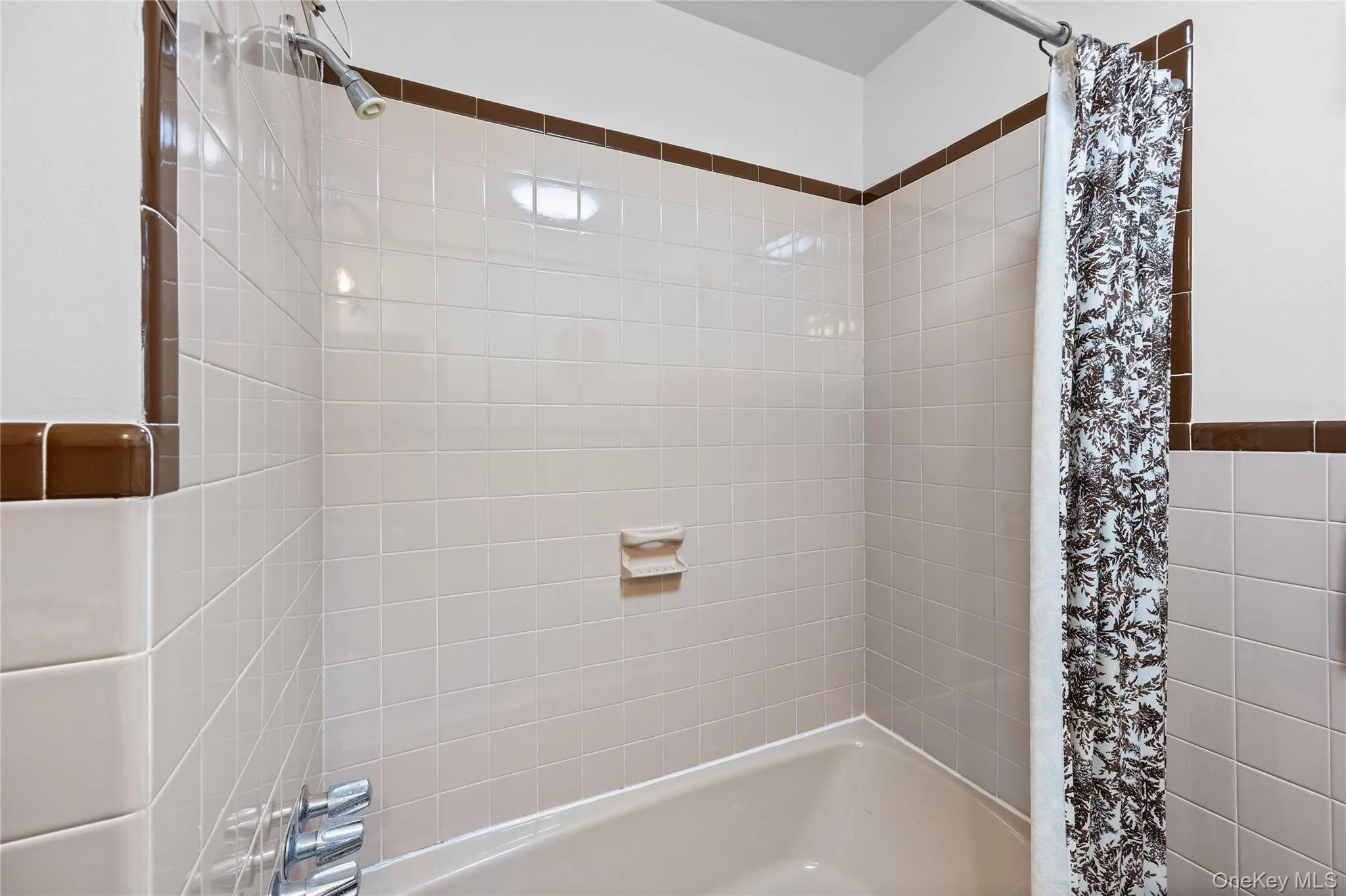 2625 Great Peconic Bay Boulevard, Southold, NY, 3 Bedrooms Bedrooms, 8 Rooms Rooms,2 BathroomsBathrooms,Residential,For Rent,Great Peconic Bay,0,1042007 2625 Great Peconic Bay Boulevard, Southold, NY, 3 Bedrooms Bedrooms, 8 Rooms Rooms,2 BathroomsBathrooms,Residential,For Rent,Great Peconic Bay,0,1042007