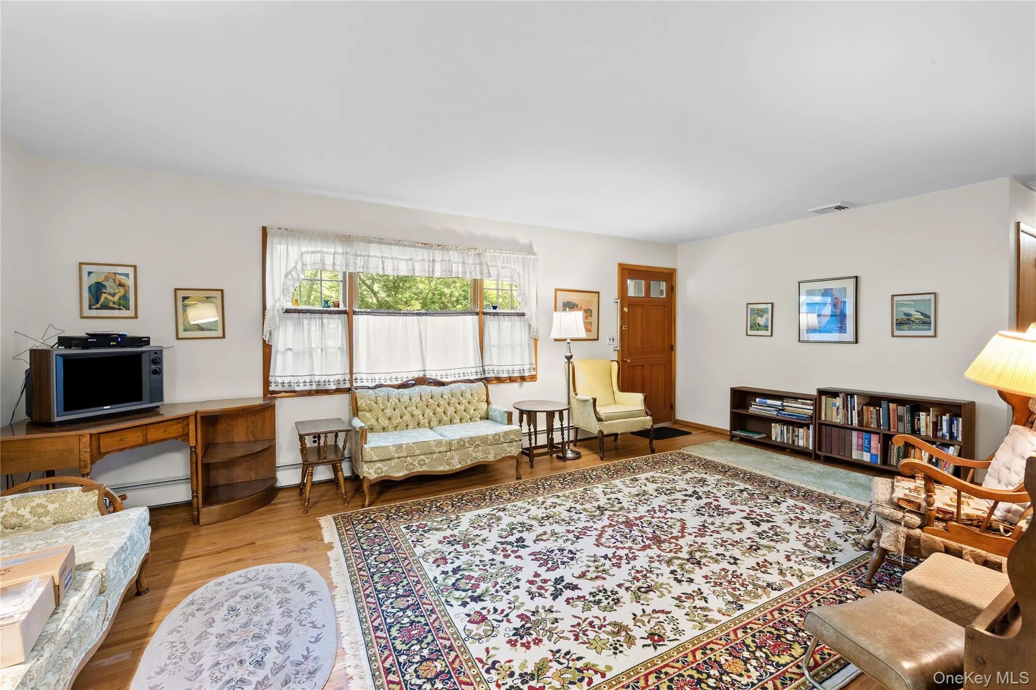 2625 Great Peconic Bay Boulevard, Southold, NY, 3 Bedrooms Bedrooms, 8 Rooms Rooms,2 BathroomsBathrooms,Residential,For Rent,Great Peconic Bay,0,1042007 2625 Great Peconic Bay Boulevard, Southold, NY, 3 Bedrooms Bedrooms, 8 Rooms Rooms,2 BathroomsBathrooms,Residential,For Rent,Great Peconic Bay,0,1042007