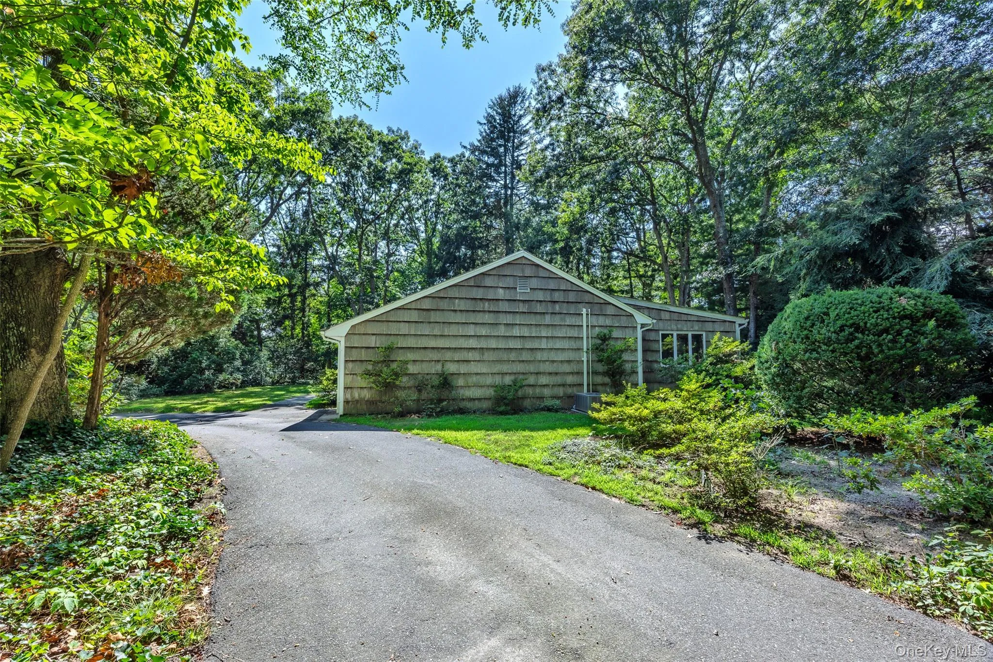 2625 Great Peconic Bay Boulevard, Southold, NY, 3 Bedrooms Bedrooms, 8 Rooms Rooms,2 BathroomsBathrooms,Residential,For Rent,Great Peconic Bay,0,1042007 2625 Great Peconic Bay Boulevard, Southold, NY, 3 Bedrooms Bedrooms, 8 Rooms Rooms,2 BathroomsBathrooms,Residential,For Rent,Great Peconic Bay,0,1042007