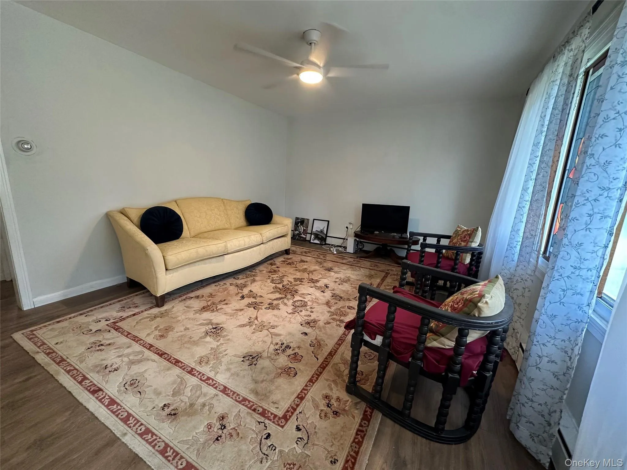 20 Blackburn Avenue, Beacon, NY, 3 Bedrooms Bedrooms, 5 Rooms Rooms,2 BathroomsBathrooms,Residential Lease,For Rent,Blackburn,0,1042011 20 Blackburn Avenue, Beacon, NY, 3 Bedrooms Bedrooms, 5 Rooms Rooms,2 BathroomsBathrooms,Residential Lease,For Rent,Blackburn,0,1042011