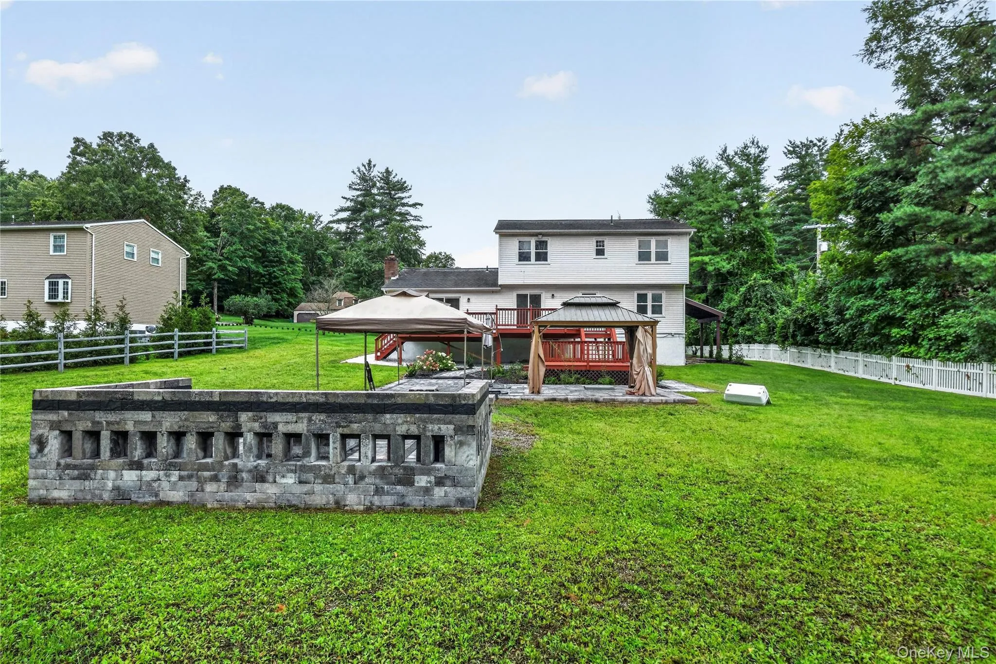 2 Pellbridge Drive, East Fishkill, NY, 5 Bedrooms Bedrooms, 5 Rooms Rooms,3 BathroomsBathrooms,Residential,For Rent,Pellbridge,0,1042013 2 Pellbridge Drive, East Fishkill, NY, 5 Bedrooms Bedrooms, 5 Rooms Rooms,3 BathroomsBathrooms,Residential,For Rent,Pellbridge,0,1042013