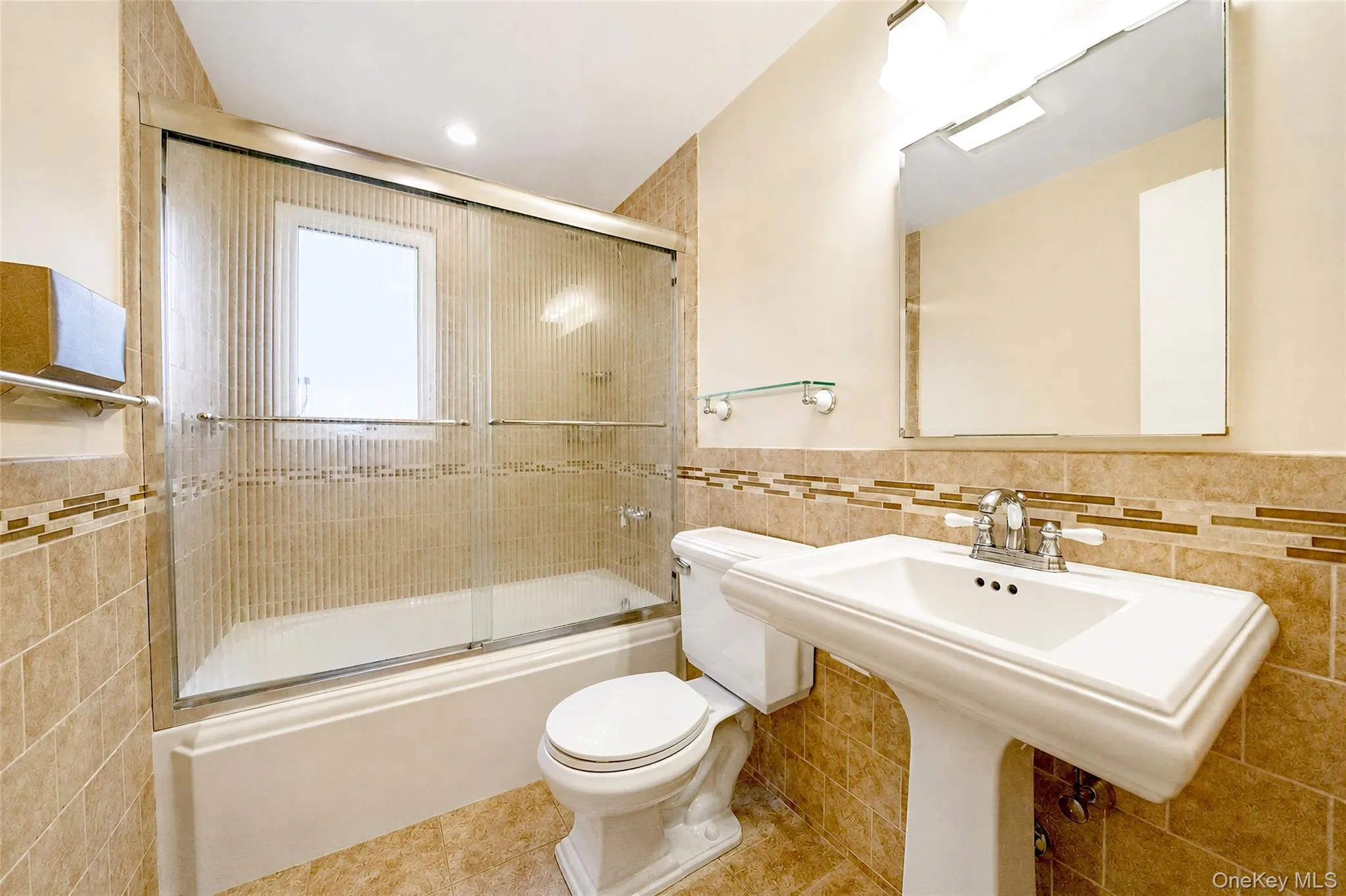 4137 247th Street, New York, NY, 4 Bedrooms Bedrooms, 7 Rooms Rooms,2 BathroomsBathrooms,Residential,For Rent,247th,0,1042015 4137 247th Street, New York, NY, 4 Bedrooms Bedrooms, 7 Rooms Rooms,2 BathroomsBathrooms,Residential,For Rent,247th,0,1042015