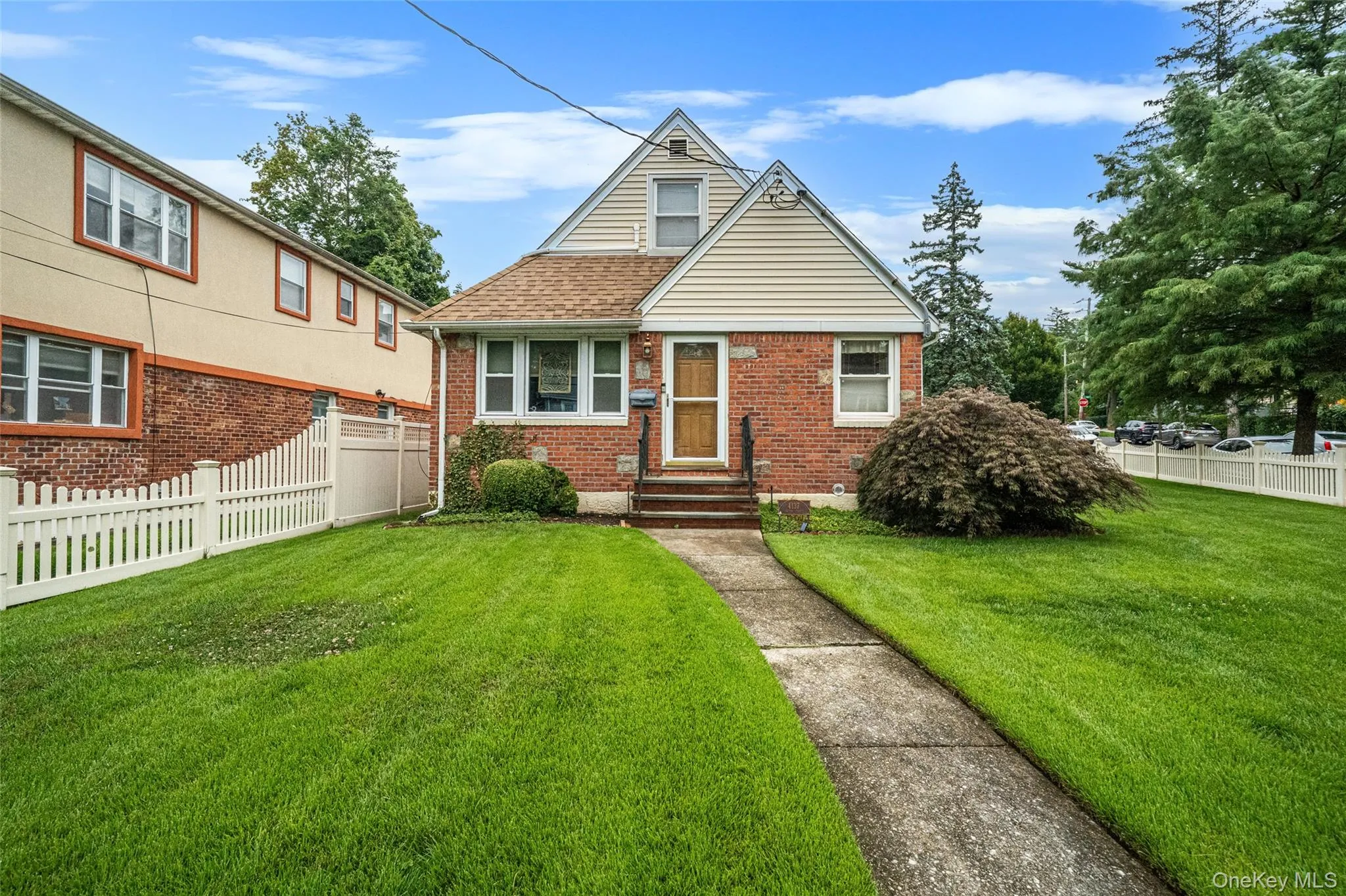 4137 247th Street, New York, NY, 4 Bedrooms Bedrooms, 7 Rooms Rooms,2 BathroomsBathrooms,Residential,For Rent,247th,0,1042015 4137 247th Street, New York, NY, 4 Bedrooms Bedrooms, 7 Rooms Rooms,2 BathroomsBathrooms,Residential,For Rent,247th,0,1042015