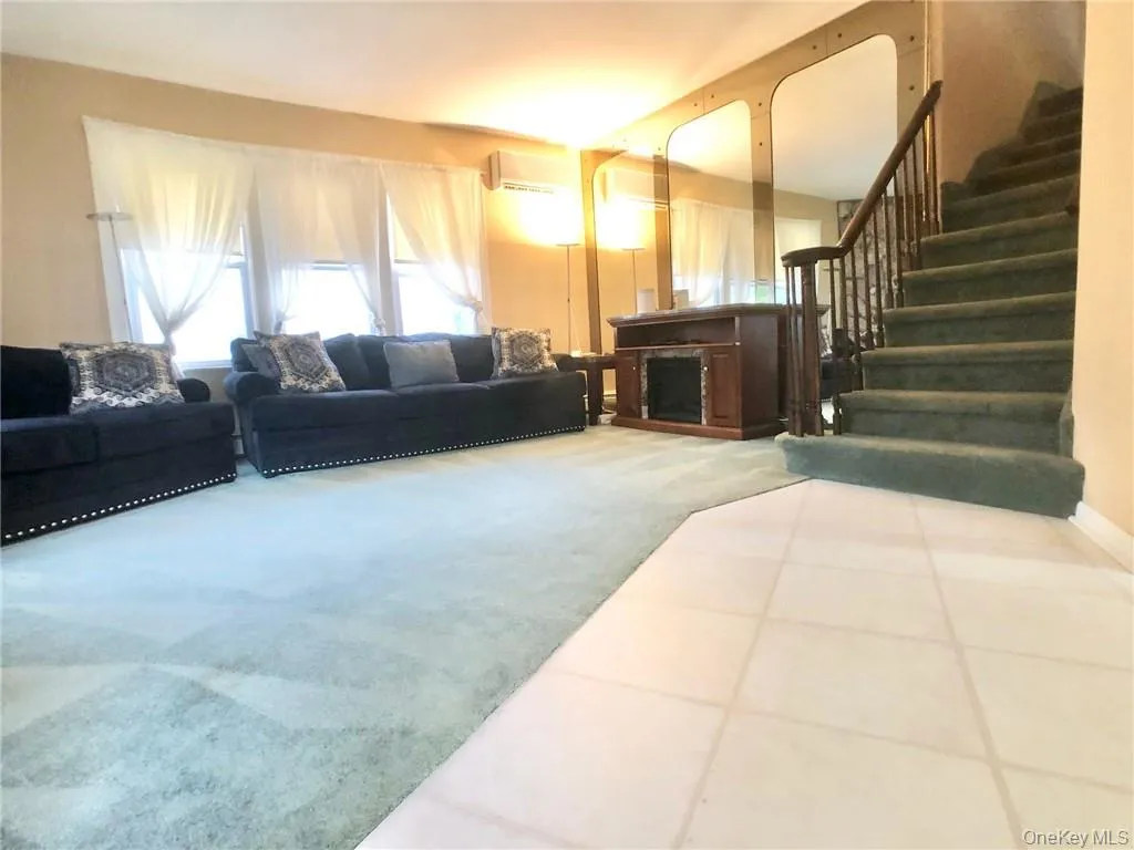 72 Stewart Avenue, Eastchester, NY, 3 Bedrooms Bedrooms, 7 Rooms Rooms,2 BathroomsBathrooms,Residential Lease,For Rent,Stewart,0,1042016 72 Stewart Avenue, Eastchester, NY, 3 Bedrooms Bedrooms, 7 Rooms Rooms,2 BathroomsBathrooms,Residential Lease,For Rent,Stewart,0,1042016