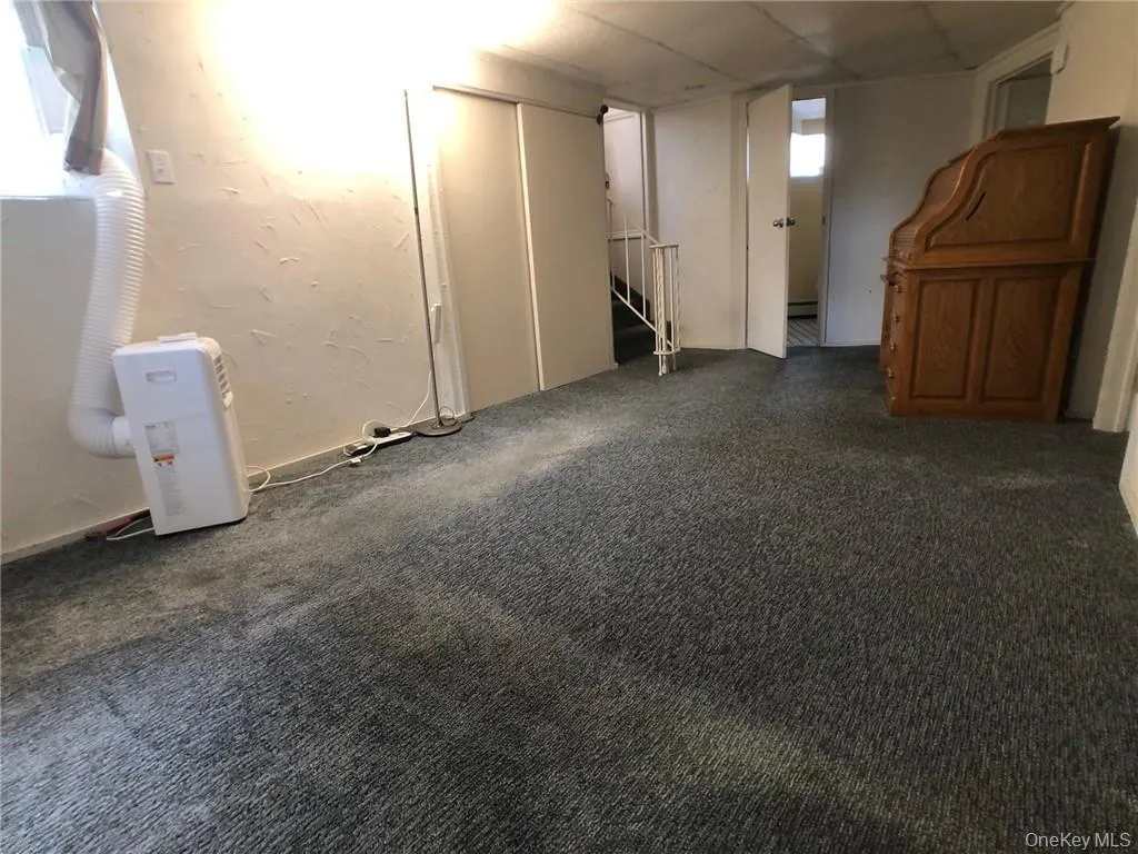 72 Stewart Avenue, Eastchester, NY, 3 Bedrooms Bedrooms, 7 Rooms Rooms,2 BathroomsBathrooms,Residential Lease,For Rent,Stewart,0,1042016 72 Stewart Avenue, Eastchester, NY, 3 Bedrooms Bedrooms, 7 Rooms Rooms,2 BathroomsBathrooms,Residential Lease,For Rent,Stewart,0,1042016
