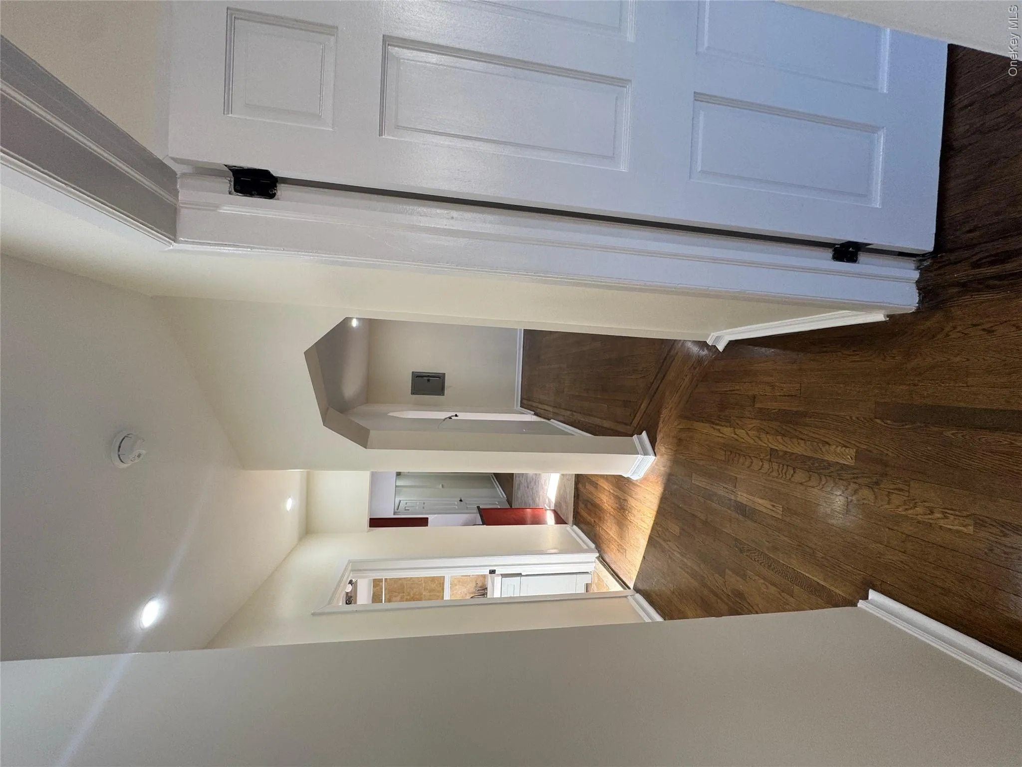 1054 Lydig Avenue, New York, NY, 3 Bedrooms Bedrooms, 5 Rooms Rooms,1 BathroomBathrooms,Residential Lease,For Rent,Lydig,0,1042017 1054 Lydig Avenue, New York, NY, 3 Bedrooms Bedrooms, 5 Rooms Rooms,1 BathroomBathrooms,Residential Lease,For Rent,Lydig,0,1042017