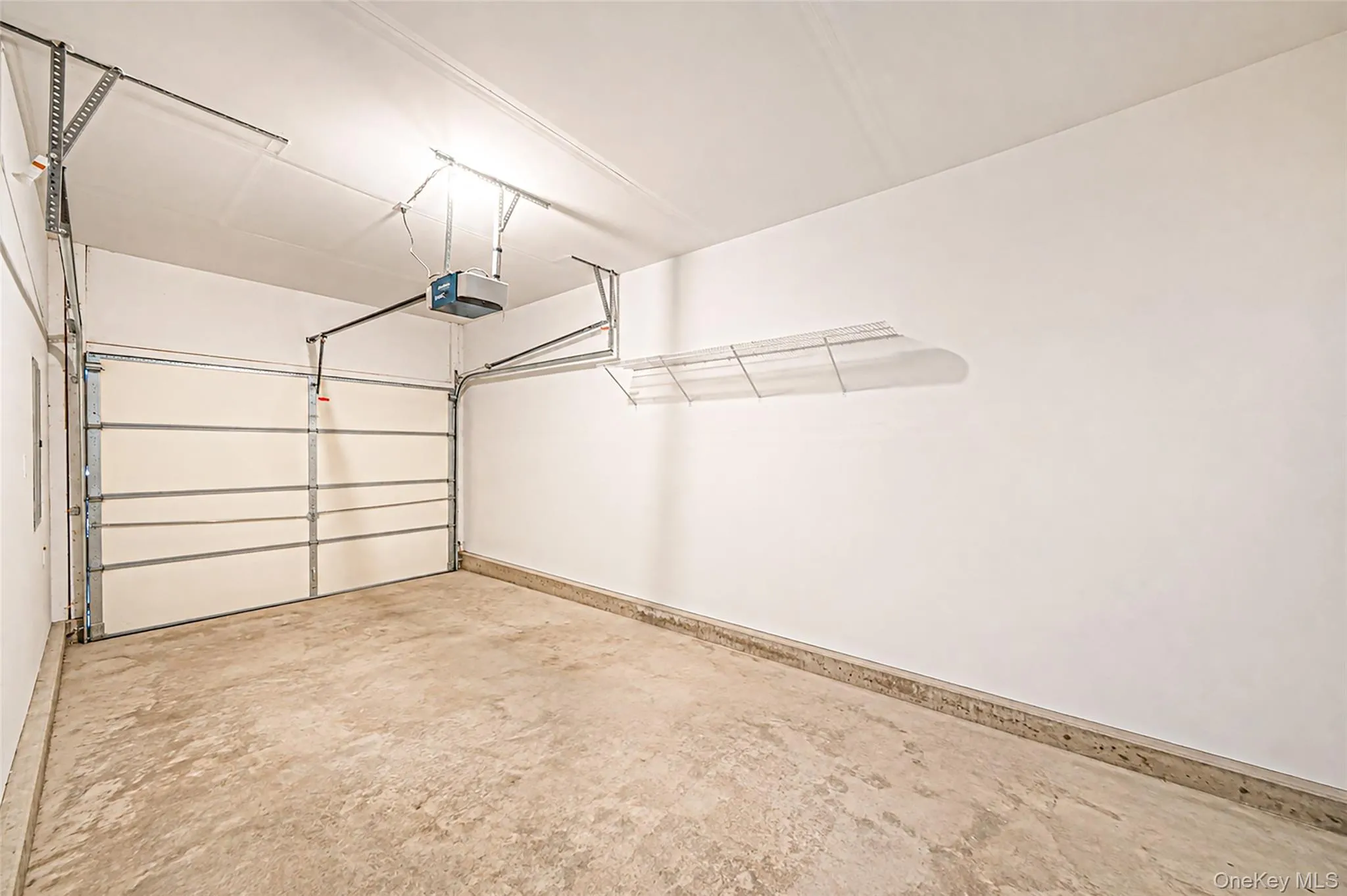 602 Bardini Drive, Huntington, NY, 2 Bedrooms Bedrooms, 9 Rooms Rooms,3 BathroomsBathrooms,Residential,For Rent,Bardini,0,1042025 602 Bardini Drive, Huntington, NY, 2 Bedrooms Bedrooms, 9 Rooms Rooms,3 BathroomsBathrooms,Residential,For Rent,Bardini,0,1042025