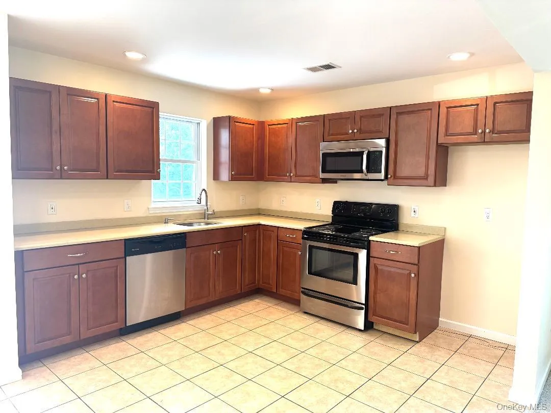 794 South St., Plattekill, NY, 2 Bedrooms Bedrooms, 6 Rooms Rooms,2 BathroomsBathrooms,Residential Lease,For Rent,South St.,0,1042026 794 South St., Plattekill, NY, 2 Bedrooms Bedrooms, 6 Rooms Rooms,2 BathroomsBathrooms,Residential Lease,For Rent,South St.,0,1042026