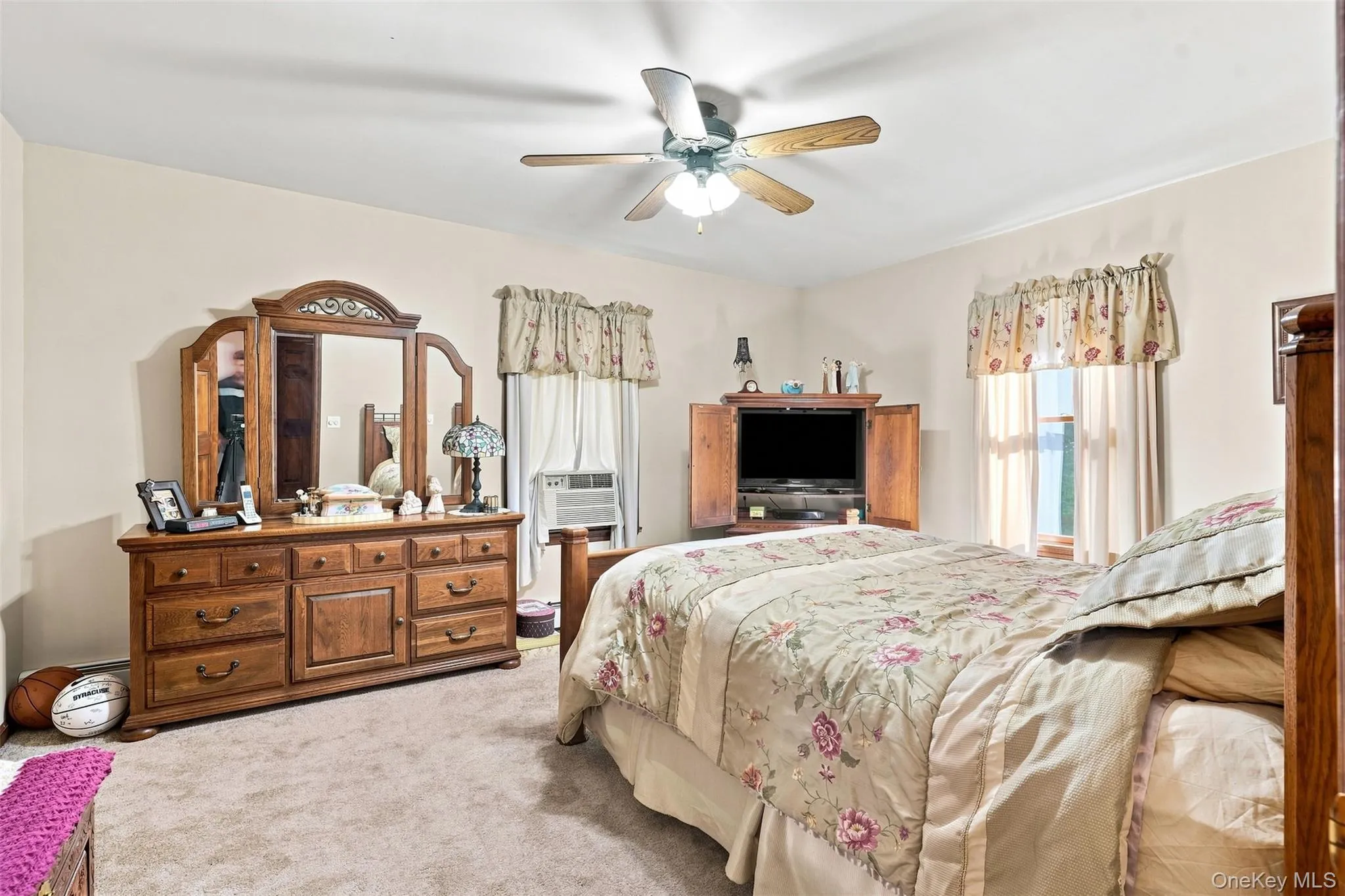 242 High Road, Lumberland, NY, 3 Bedrooms Bedrooms, 8 Rooms Rooms,2 BathroomsBathrooms,Residential,For Rent,High,0,1042038 242 High Road, Lumberland, NY, 3 Bedrooms Bedrooms, 8 Rooms Rooms,2 BathroomsBathrooms,Residential,For Rent,High,0,1042038