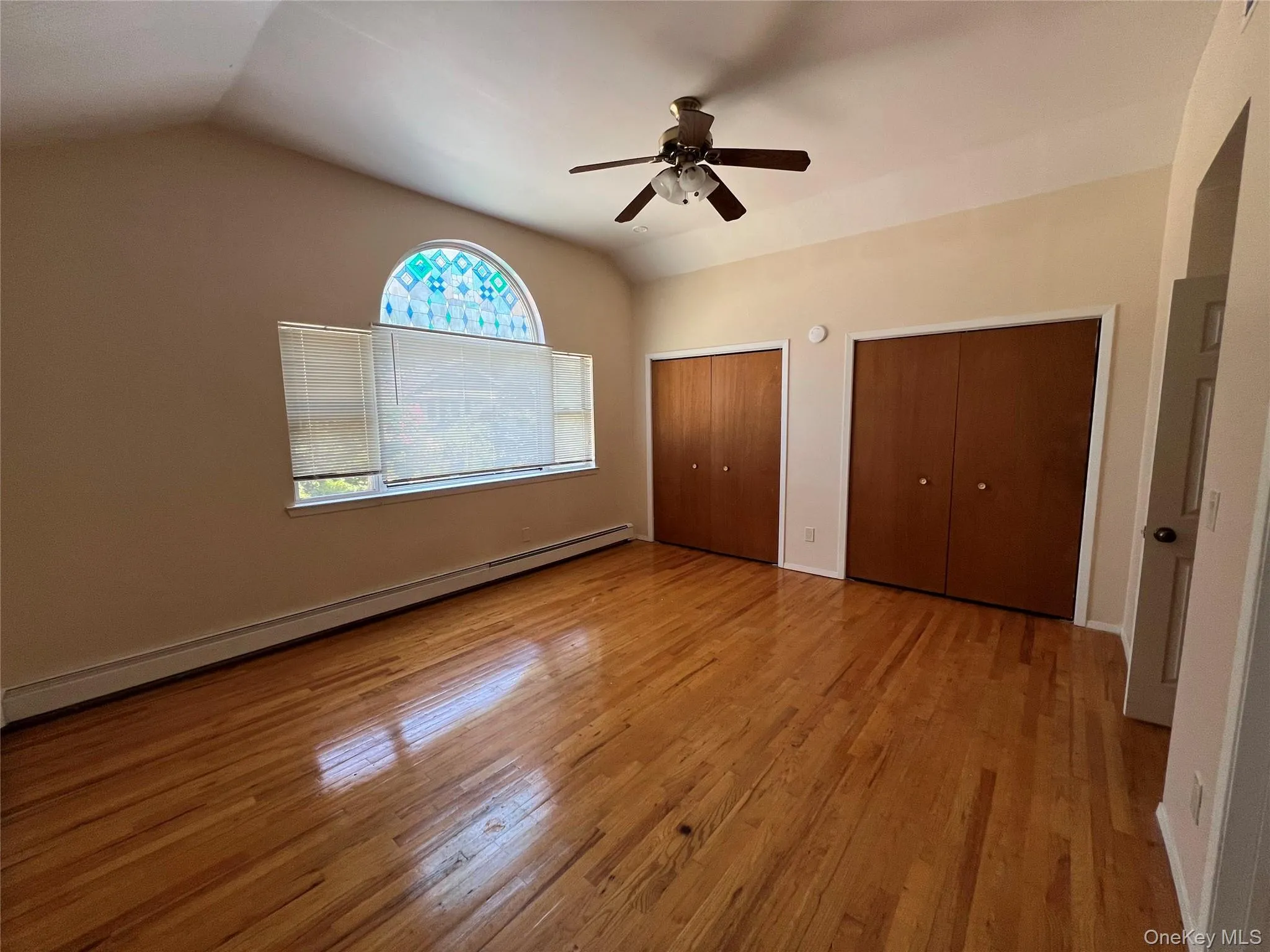 32 Hammond Road, Glen Cove, NY, 3 Bedrooms Bedrooms, 6 Rooms Rooms,2 BathroomsBathrooms,Residential Lease,For Rent,Hammond,0,1042044 32 Hammond Road, Glen Cove, NY, 3 Bedrooms Bedrooms, 6 Rooms Rooms,2 BathroomsBathrooms,Residential Lease,For Rent,Hammond,0,1042044