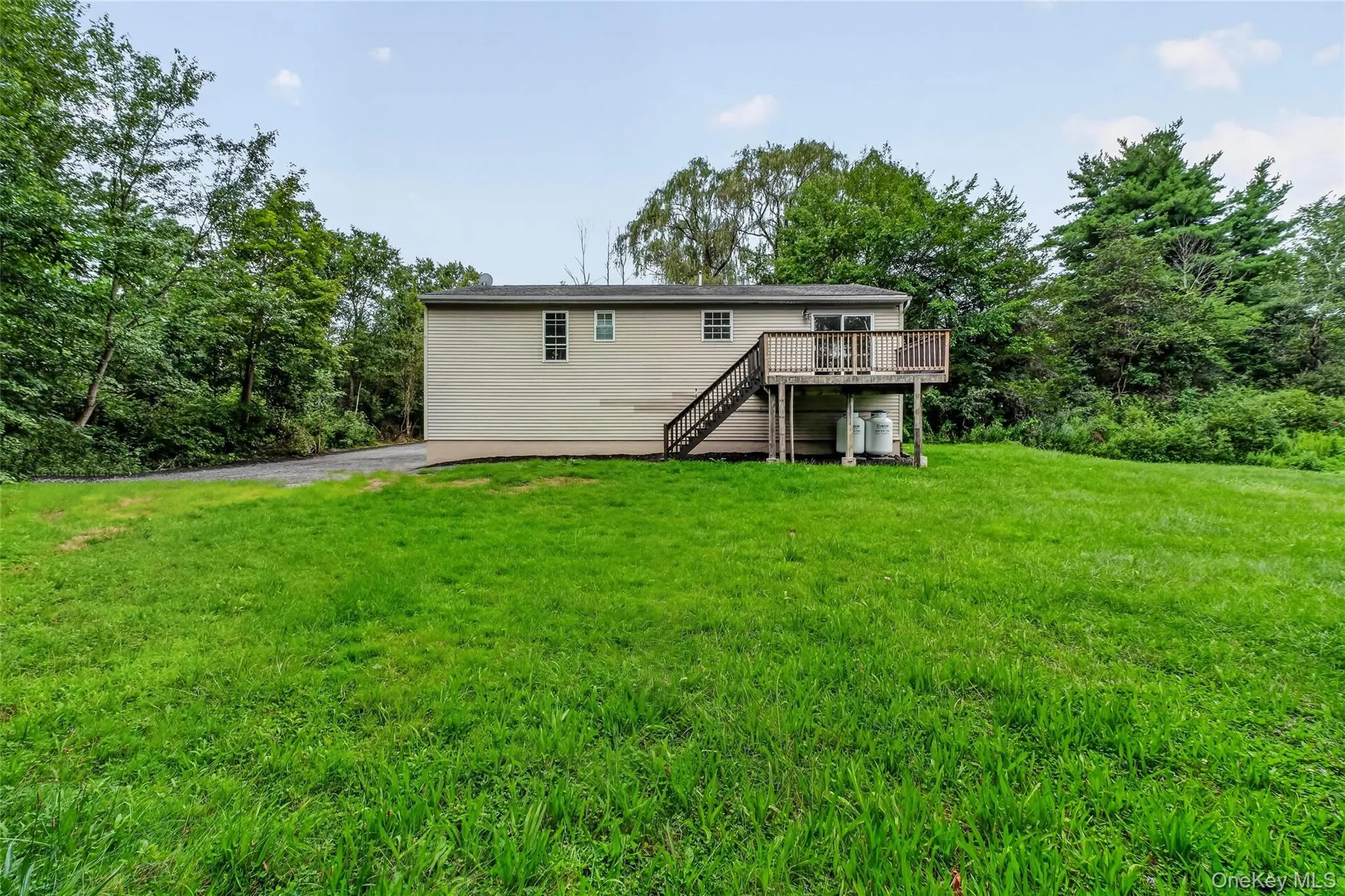 694 State Route 32, Newburgh (town), NY, 3 Bedrooms Bedrooms, 10 Rooms Rooms,2 BathroomsBathrooms,Residential,For Rent,State Route 32,0,1042045 694 State Route 32, Newburgh (town), NY, 3 Bedrooms Bedrooms, 10 Rooms Rooms,2 BathroomsBathrooms,Residential,For Rent,State Route 32,0,1042045