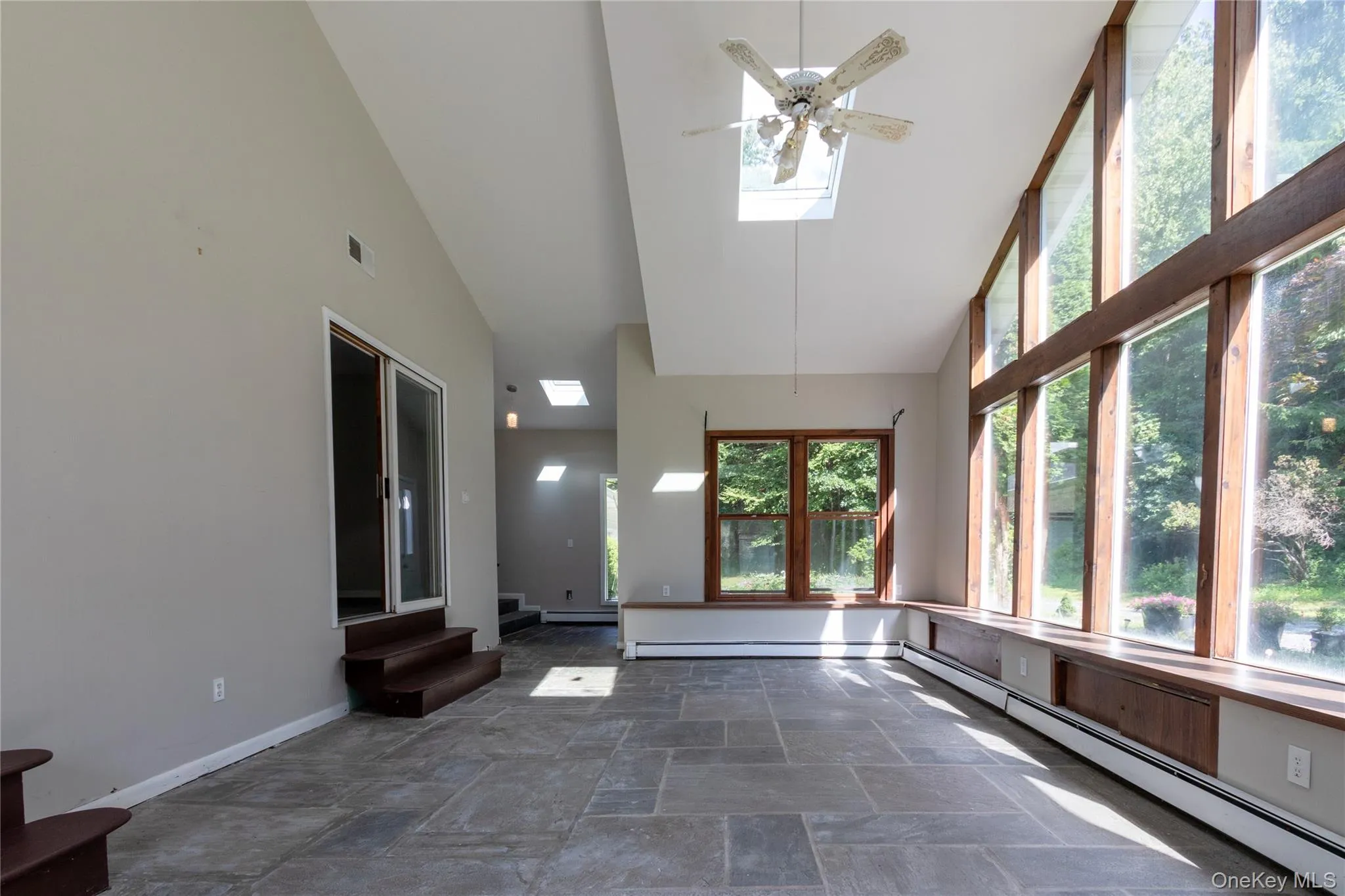 17 Molland Drive, Milan, NY, 4 Bedrooms Bedrooms, 11 Rooms Rooms,2 BathroomsBathrooms,Residential,For Rent,Molland,0,1042046 17 Molland Drive, Milan, NY, 4 Bedrooms Bedrooms, 11 Rooms Rooms,2 BathroomsBathrooms,Residential,For Rent,Molland,0,1042046