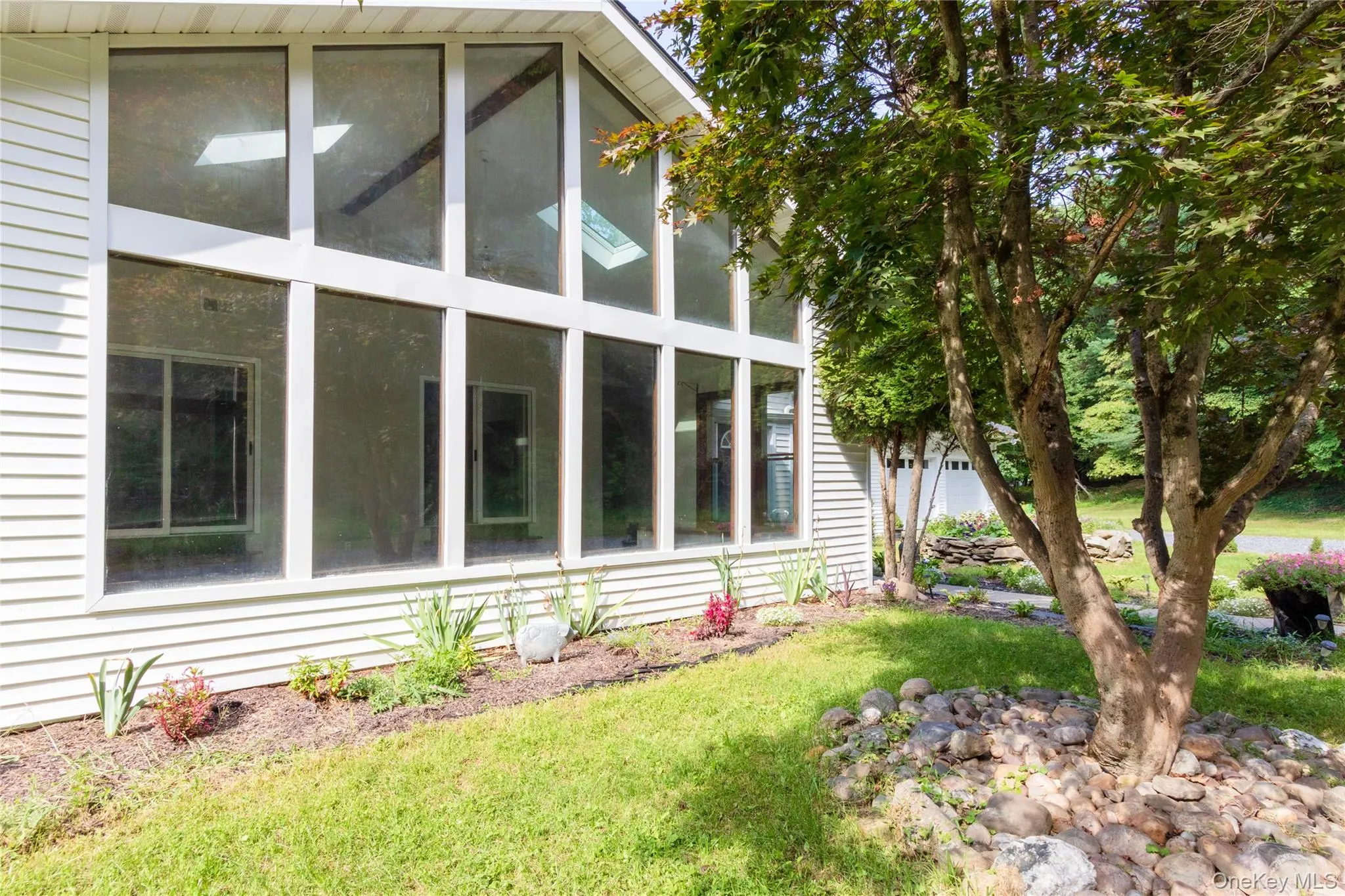 17 Molland Drive, Milan, NY, 4 Bedrooms Bedrooms, 11 Rooms Rooms,2 BathroomsBathrooms,Residential,For Rent,Molland,0,1042046 17 Molland Drive, Milan, NY, 4 Bedrooms Bedrooms, 11 Rooms Rooms,2 BathroomsBathrooms,Residential,For Rent,Molland,0,1042046