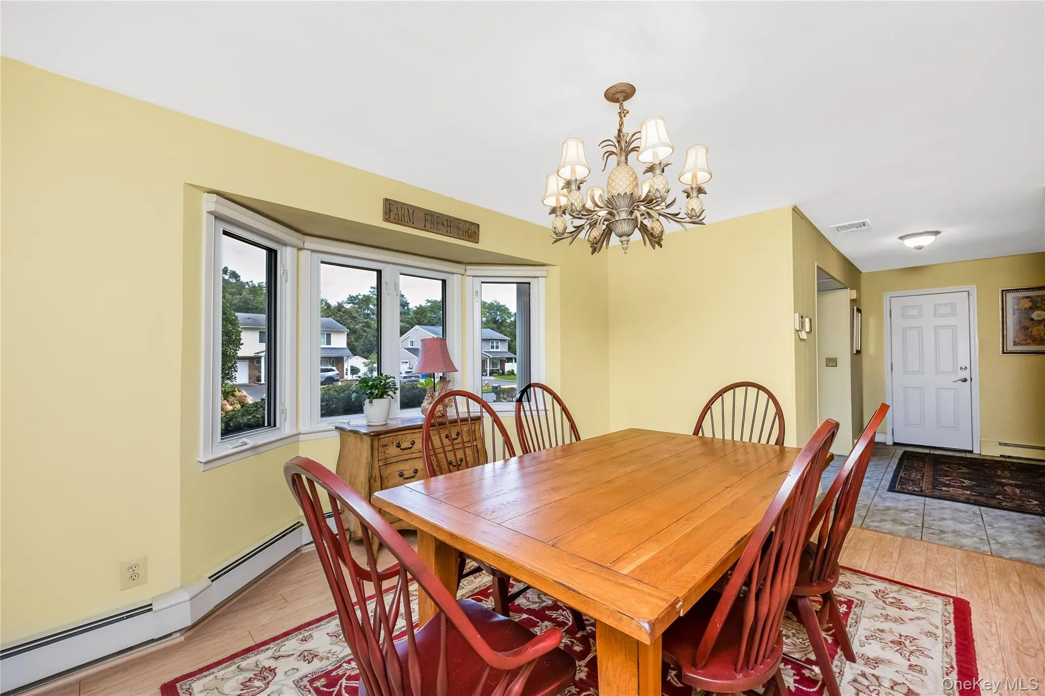 15 Melrose Lane, Smithtown, NY, 4 Bedrooms Bedrooms, 8 Rooms Rooms,2 BathroomsBathrooms,Residential,For Rent,Melrose,0,1042052 15 Melrose Lane, Smithtown, NY, 4 Bedrooms Bedrooms, 8 Rooms Rooms,2 BathroomsBathrooms,Residential,For Rent,Melrose,0,1042052
