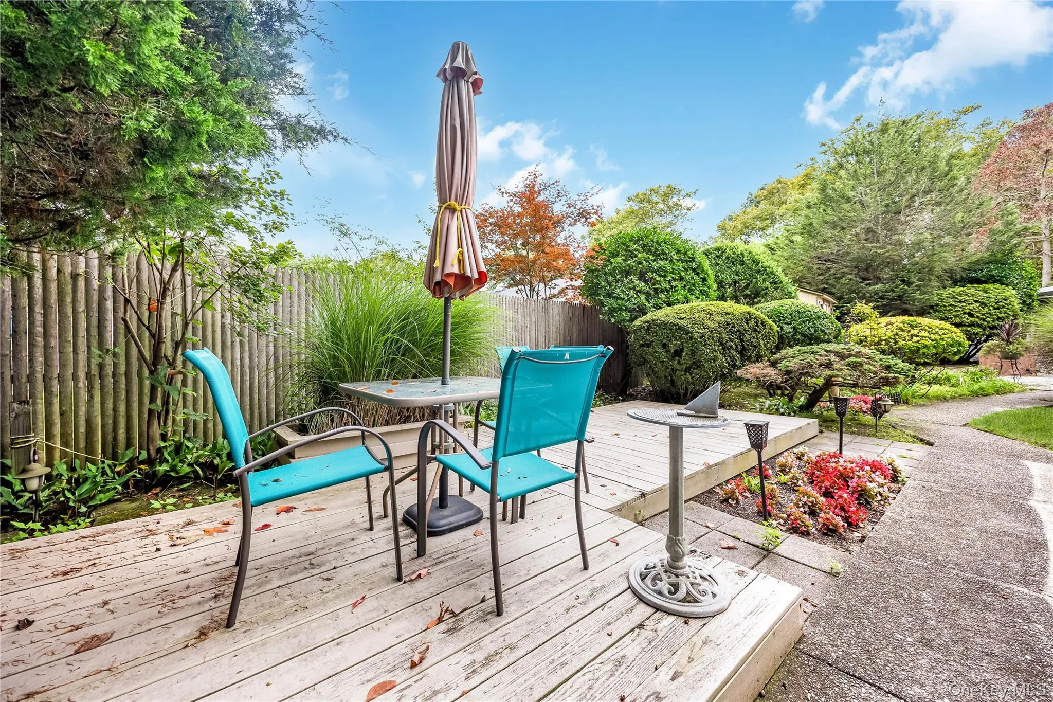 15 Melrose Lane, Smithtown, NY, 4 Bedrooms Bedrooms, 8 Rooms Rooms,2 BathroomsBathrooms,Residential,For Rent,Melrose,0,1042052 15 Melrose Lane, Smithtown, NY, 4 Bedrooms Bedrooms, 8 Rooms Rooms,2 BathroomsBathrooms,Residential,For Rent,Melrose,0,1042052