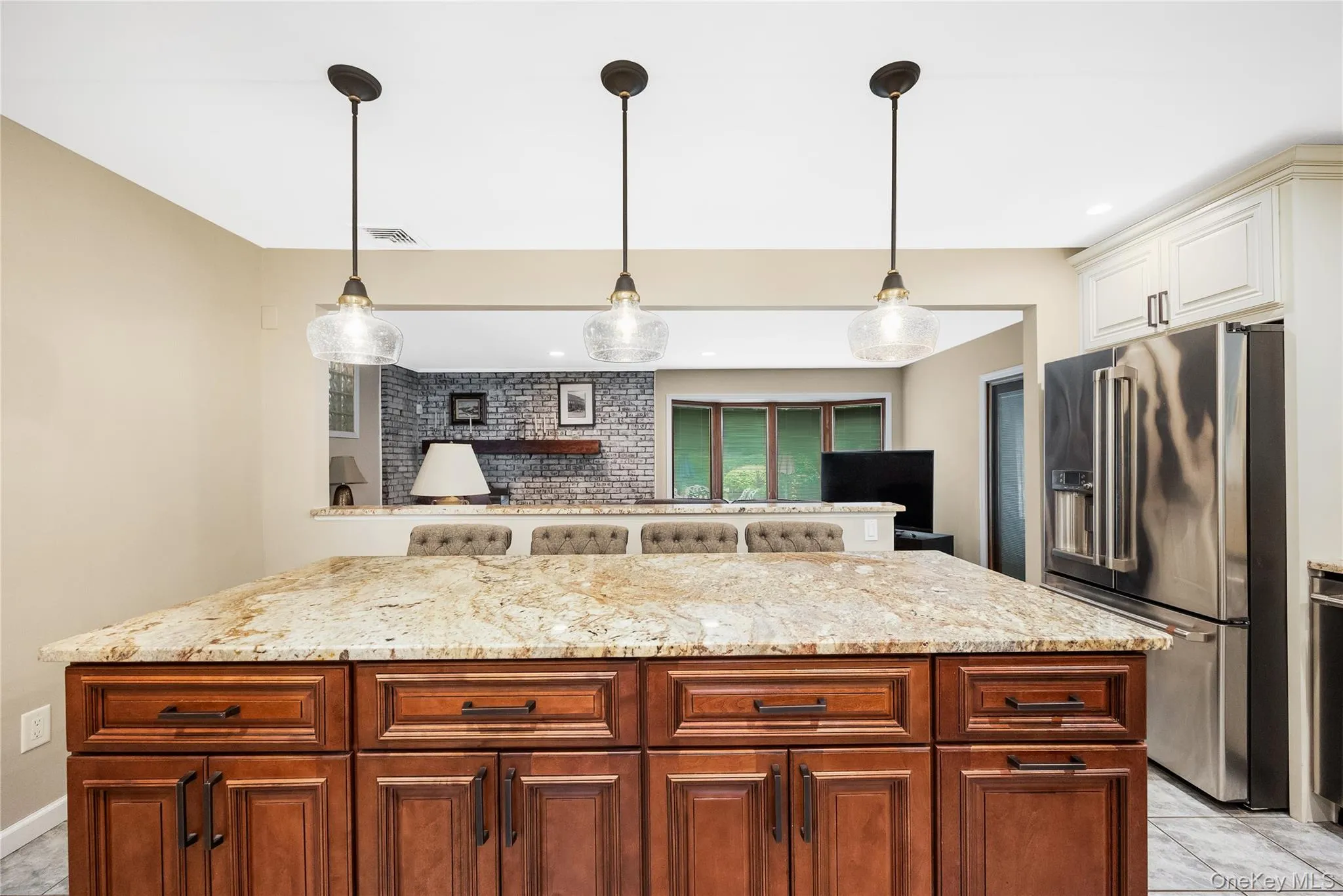 15 Melrose Lane, Smithtown, NY, 4 Bedrooms Bedrooms, 8 Rooms Rooms,2 BathroomsBathrooms,Residential,For Rent,Melrose,0,1042052 15 Melrose Lane, Smithtown, NY, 4 Bedrooms Bedrooms, 8 Rooms Rooms,2 BathroomsBathrooms,Residential,For Rent,Melrose,0,1042052