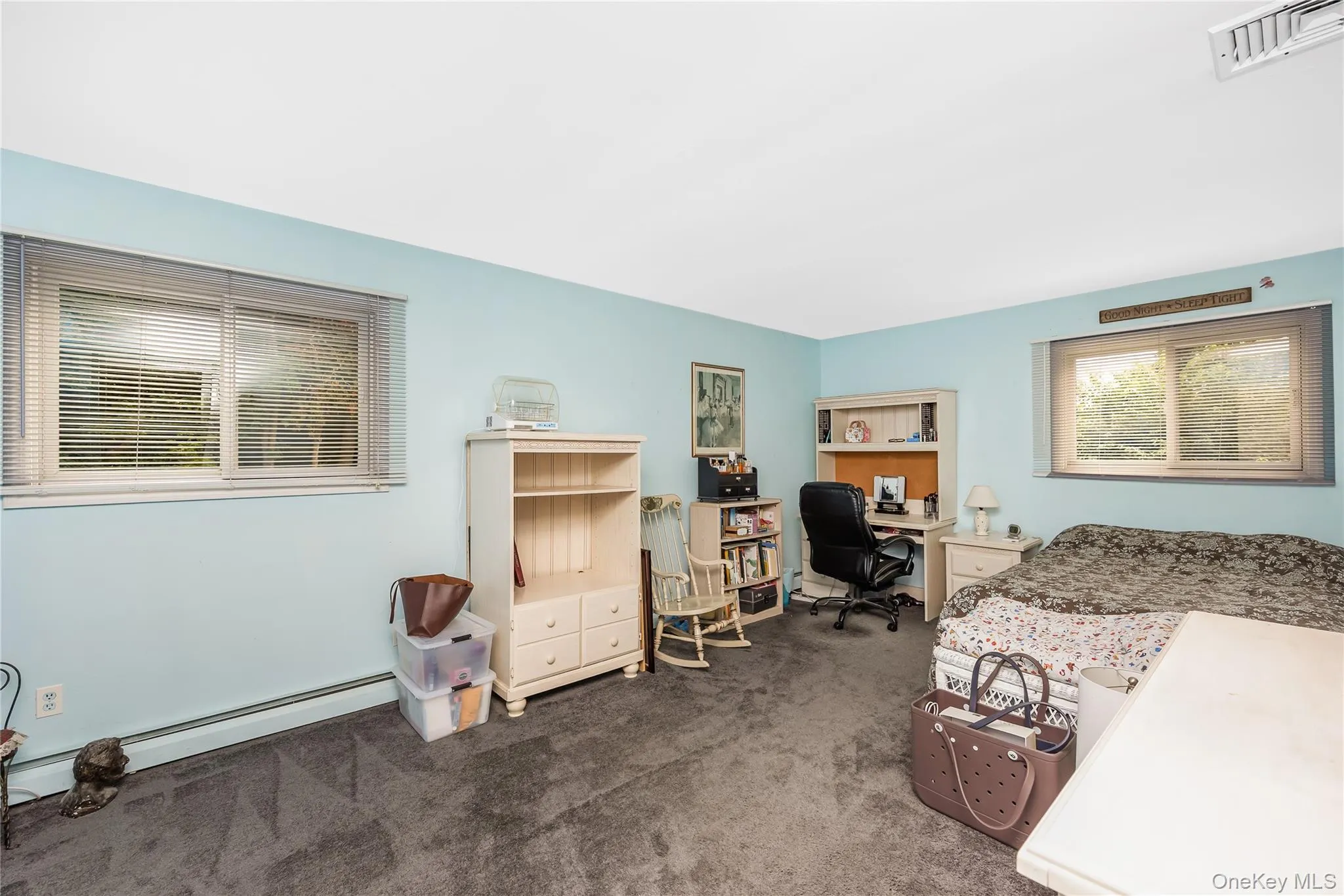 15 Melrose Lane, Smithtown, NY, 4 Bedrooms Bedrooms, 8 Rooms Rooms,2 BathroomsBathrooms,Residential,For Rent,Melrose,0,1042052 15 Melrose Lane, Smithtown, NY, 4 Bedrooms Bedrooms, 8 Rooms Rooms,2 BathroomsBathrooms,Residential,For Rent,Melrose,0,1042052
