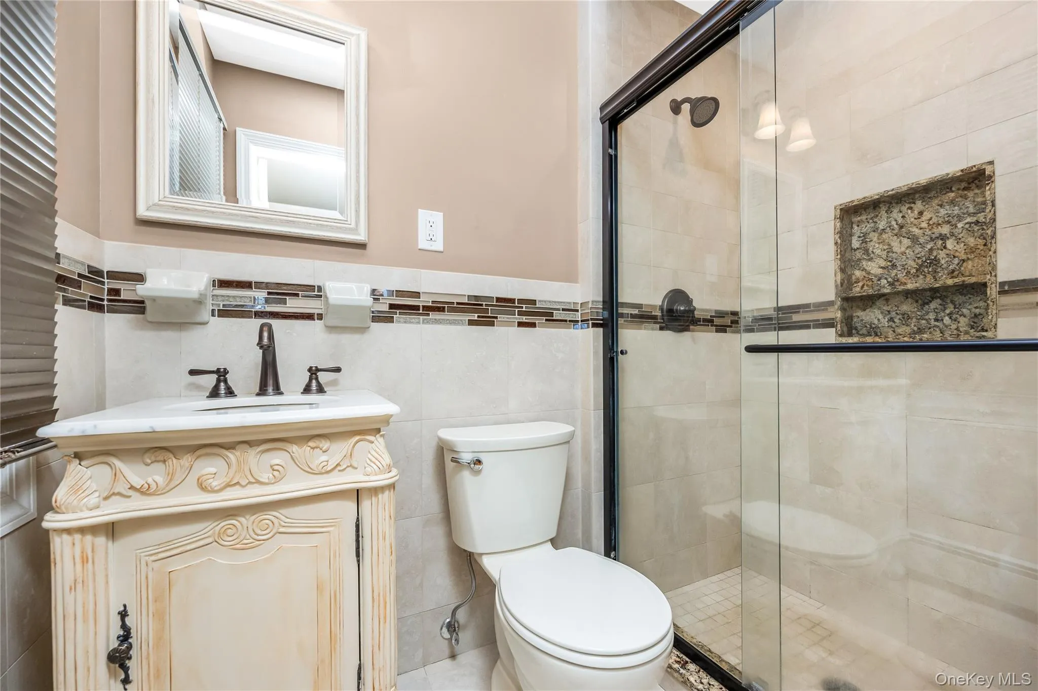 15 Melrose Lane, Smithtown, NY, 4 Bedrooms Bedrooms, 8 Rooms Rooms,2 BathroomsBathrooms,Residential,For Rent,Melrose,0,1042052 15 Melrose Lane, Smithtown, NY, 4 Bedrooms Bedrooms, 8 Rooms Rooms,2 BathroomsBathrooms,Residential,For Rent,Melrose,0,1042052