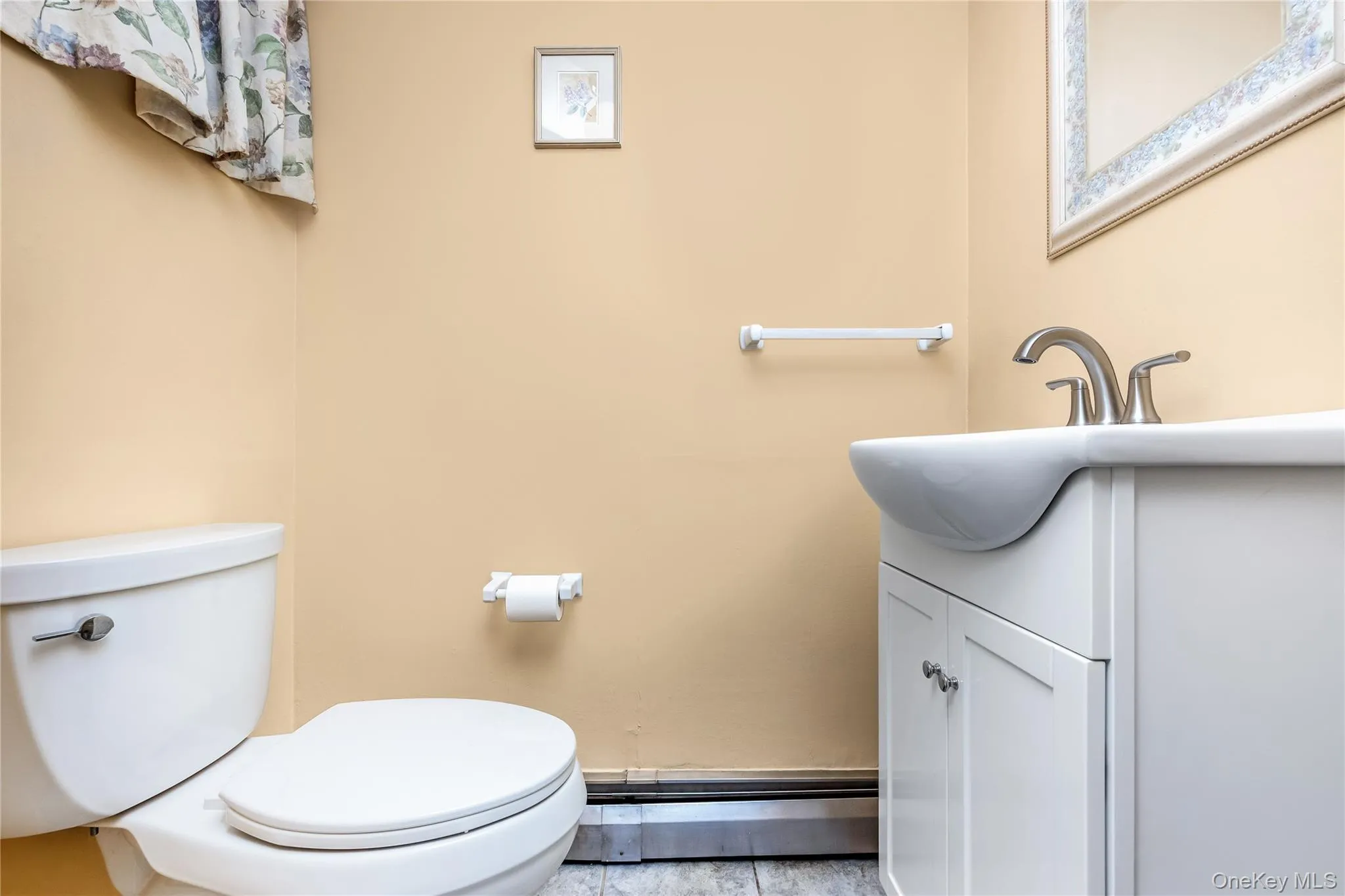 15 Melrose Lane, Smithtown, NY, 4 Bedrooms Bedrooms, 8 Rooms Rooms,2 BathroomsBathrooms,Residential,For Rent,Melrose,0,1042052 15 Melrose Lane, Smithtown, NY, 4 Bedrooms Bedrooms, 8 Rooms Rooms,2 BathroomsBathrooms,Residential,For Rent,Melrose,0,1042052
