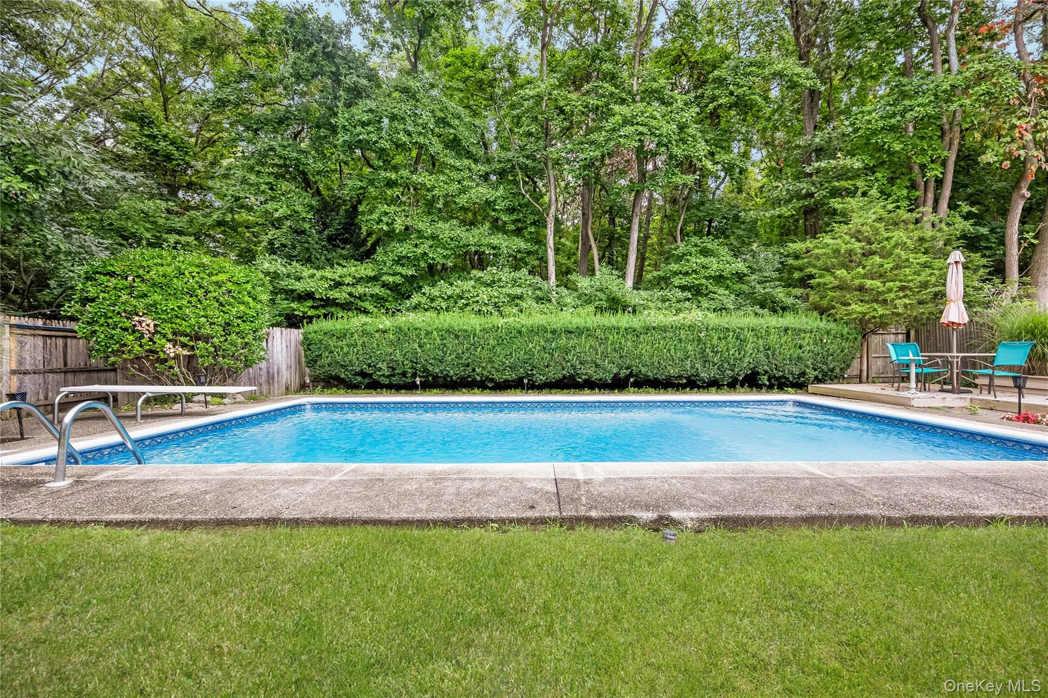 15 Melrose Lane, Smithtown, NY, 4 Bedrooms Bedrooms, 8 Rooms Rooms,2 BathroomsBathrooms,Residential,For Rent,Melrose,0,1042052 15 Melrose Lane, Smithtown, NY, 4 Bedrooms Bedrooms, 8 Rooms Rooms,2 BathroomsBathrooms,Residential,For Rent,Melrose,0,1042052
