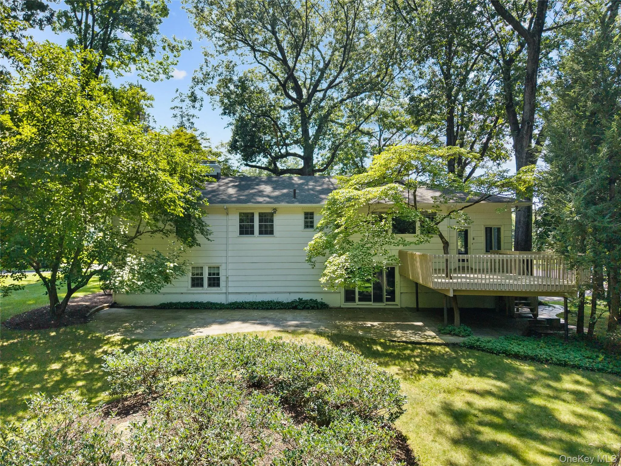 21 Iroquois Trail, Harrison, NY, 4 Bedrooms Bedrooms, 12 Rooms Rooms,3 BathroomsBathrooms,Residential,For Rent,Iroquois,0,1042053 21 Iroquois Trail, Harrison, NY, 4 Bedrooms Bedrooms, 12 Rooms Rooms,3 BathroomsBathrooms,Residential,For Rent,Iroquois,0,1042053