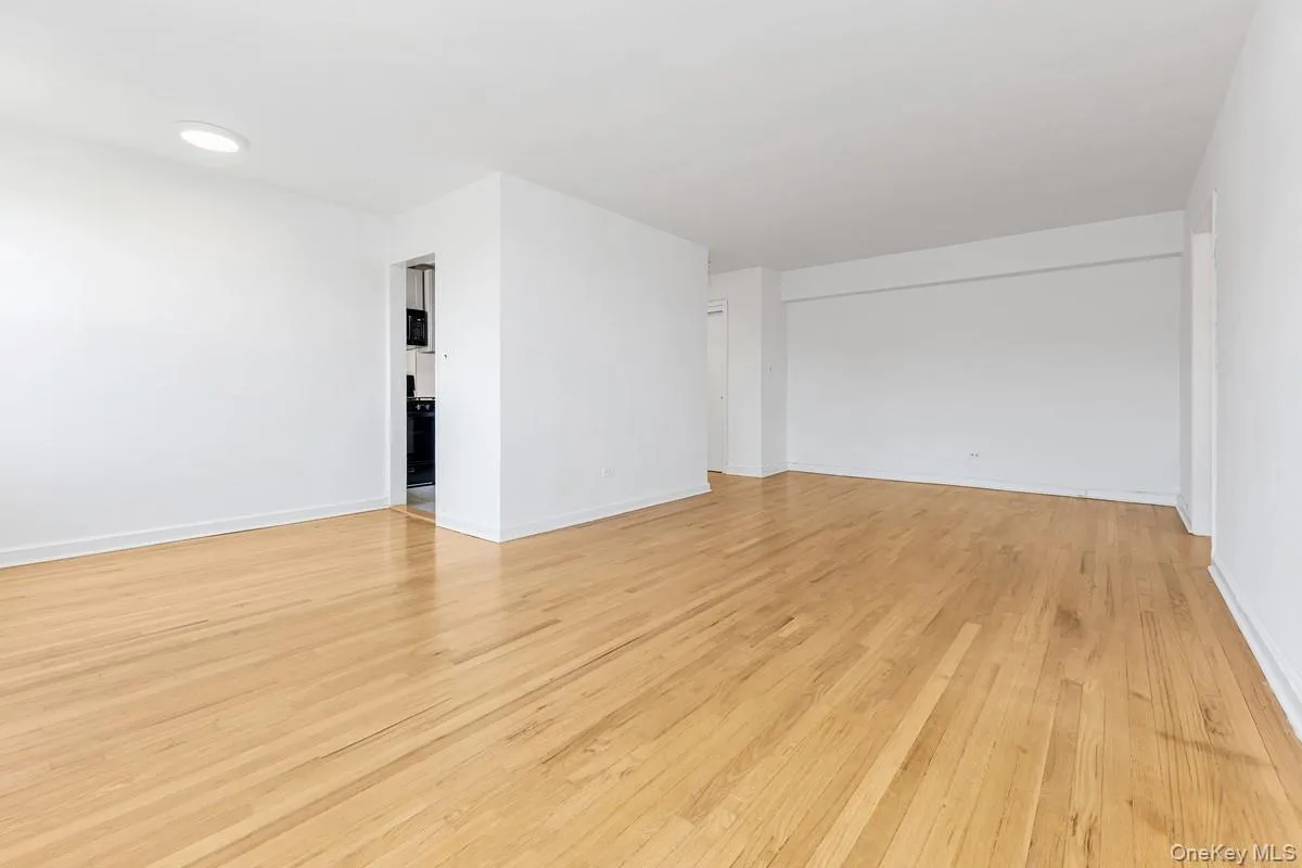 67-10 108th Street 108th Street, New York, NY, 1 Bedroom Bedrooms, 3 Rooms Rooms,1 BathroomBathrooms,Residential,For Rent,108th,0,1042059 67-10 108th Street 108th Street, New York, NY, 1 Bedroom Bedrooms, 3 Rooms Rooms,1 BathroomBathrooms,Residential,For Rent,108th,0,1042059