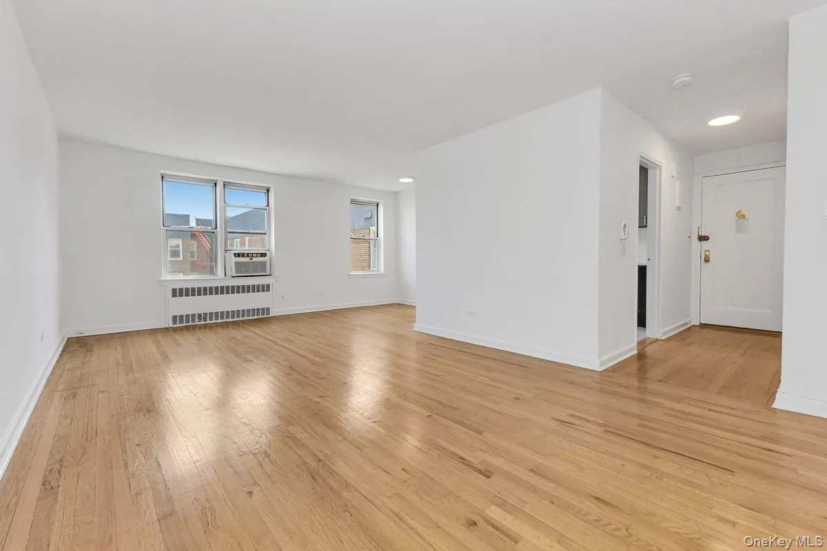 67-10 108th Street 108th Street, New York, NY, 1 Bedroom Bedrooms, 3 Rooms Rooms,1 BathroomBathrooms,Residential,For Rent,108th,0,1042059 67-10 108th Street 108th Street, New York, NY, 1 Bedroom Bedrooms, 3 Rooms Rooms,1 BathroomBathrooms,Residential,For Rent,108th,0,1042059