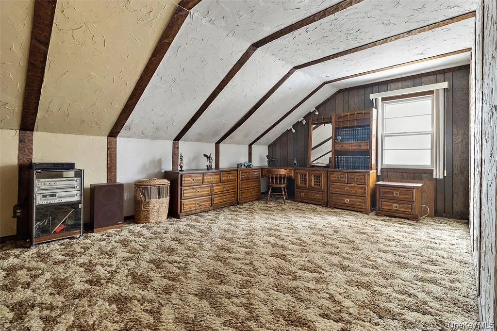 20 Old Farm Road, New Rochelle, NY, 5 Bedrooms Bedrooms, 9 Rooms Rooms,2 BathroomsBathrooms,Residential,For Rent,Old Farm,0,1042062 20 Old Farm Road, New Rochelle, NY, 5 Bedrooms Bedrooms, 9 Rooms Rooms,2 BathroomsBathrooms,Residential,For Rent,Old Farm,0,1042062