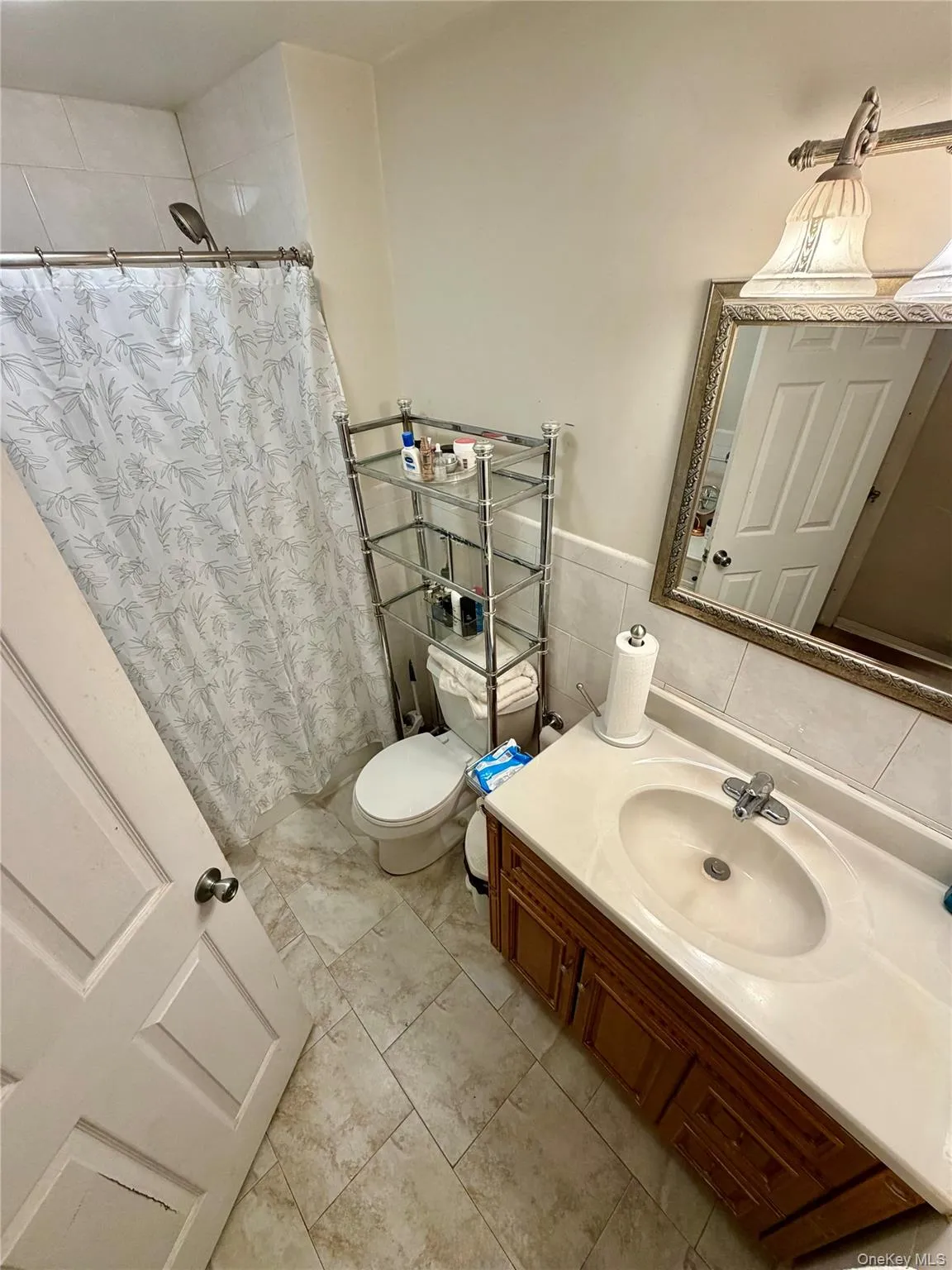 998 Bowling Green Drive, Hempstead, NY, 2 Bedrooms Bedrooms, 4 Rooms Rooms,1 BathroomBathrooms,Residential,For Rent,Bowling Green,0,1042066 998 Bowling Green Drive, Hempstead, NY, 2 Bedrooms Bedrooms, 4 Rooms Rooms,1 BathroomBathrooms,Residential,For Rent,Bowling Green,0,1042066